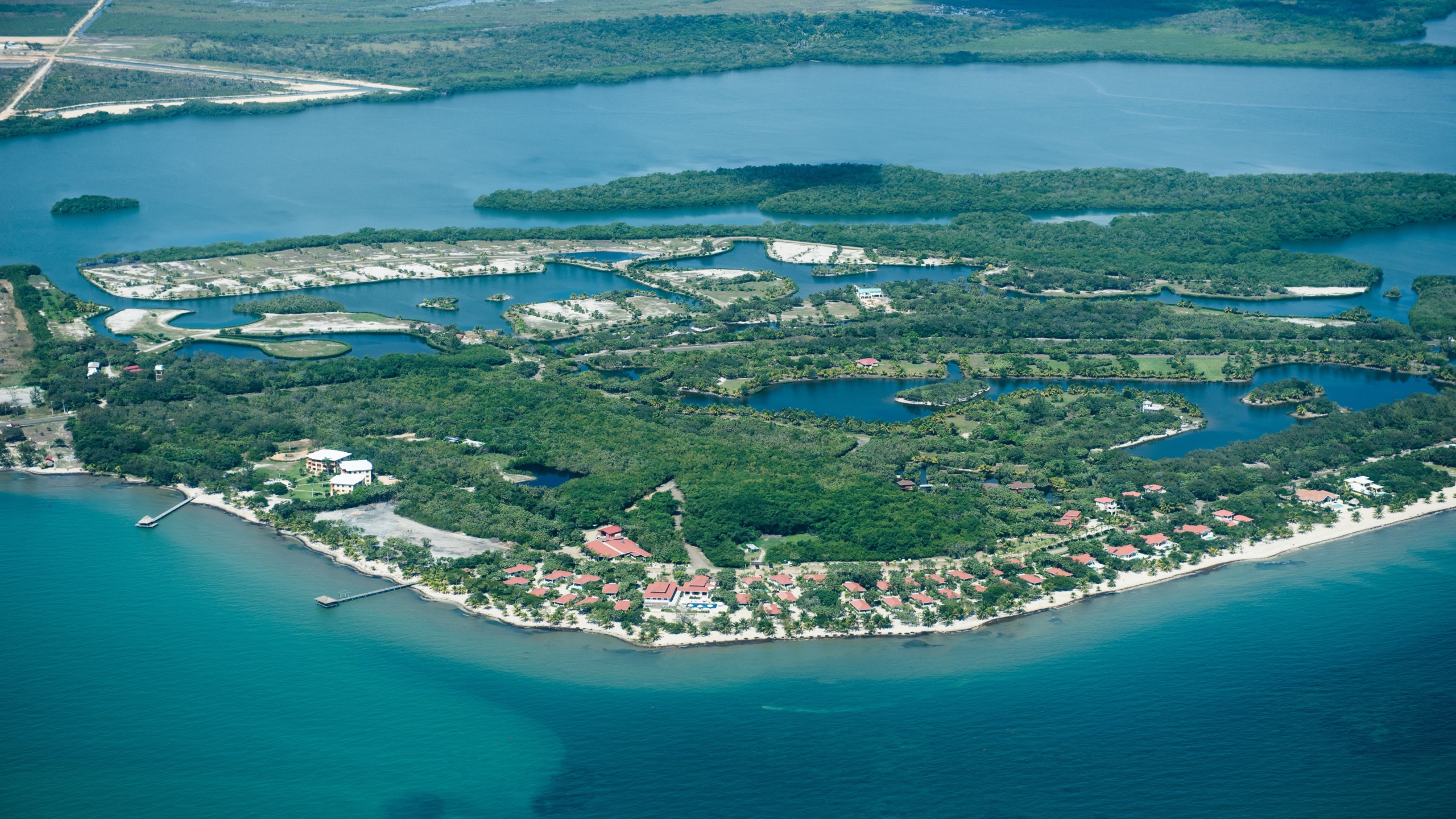 Lamanai Outpost Lodge