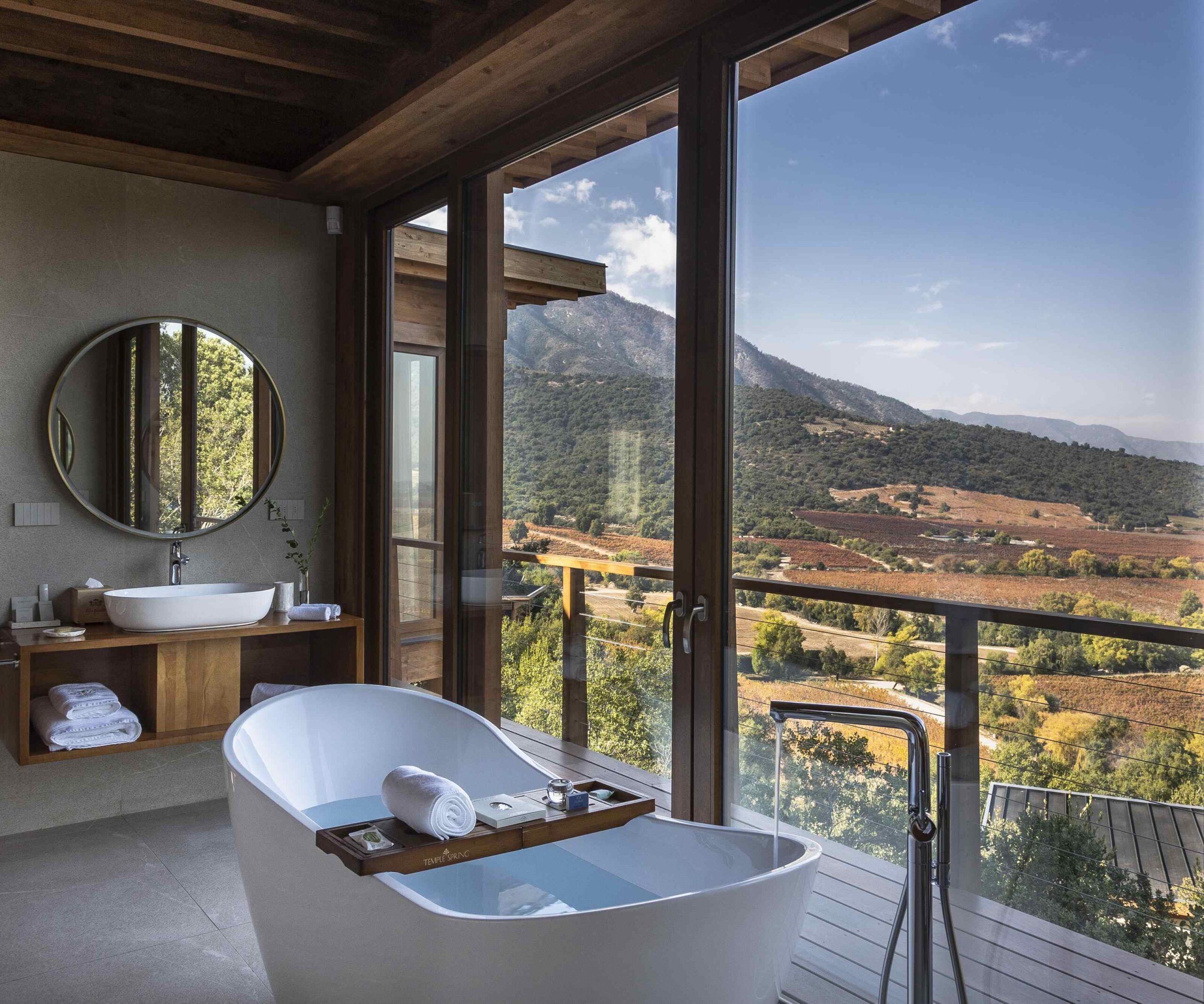 Clos Apalta Residence