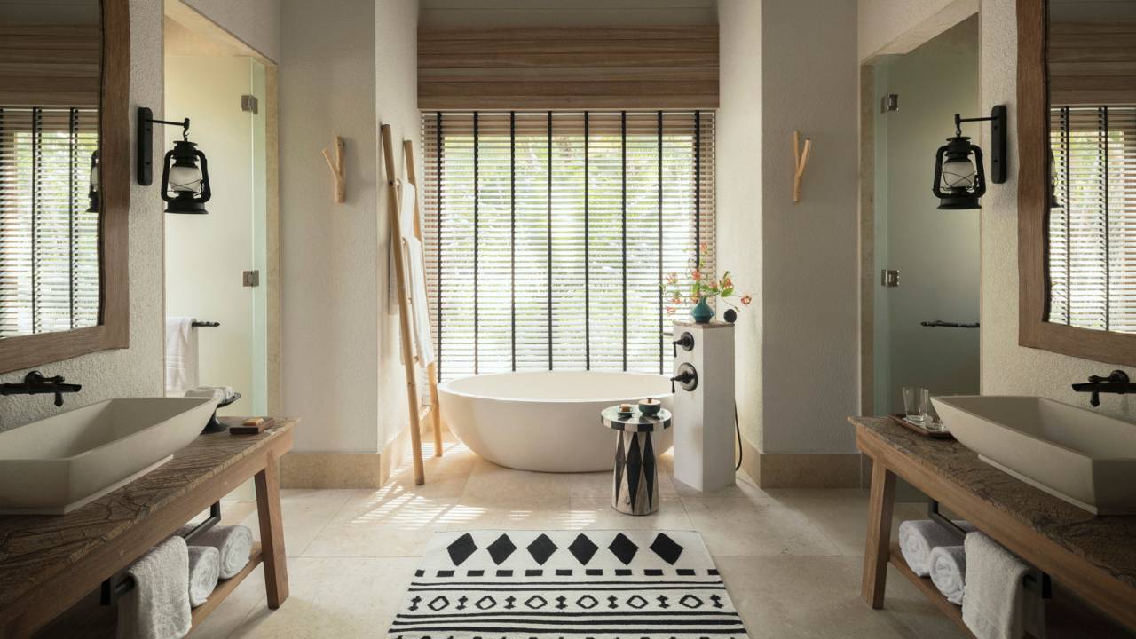 Four Seasons Resort Seychelles at Desroches Island