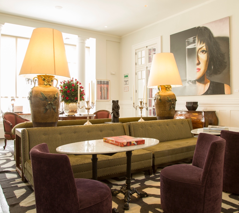 Hotel B