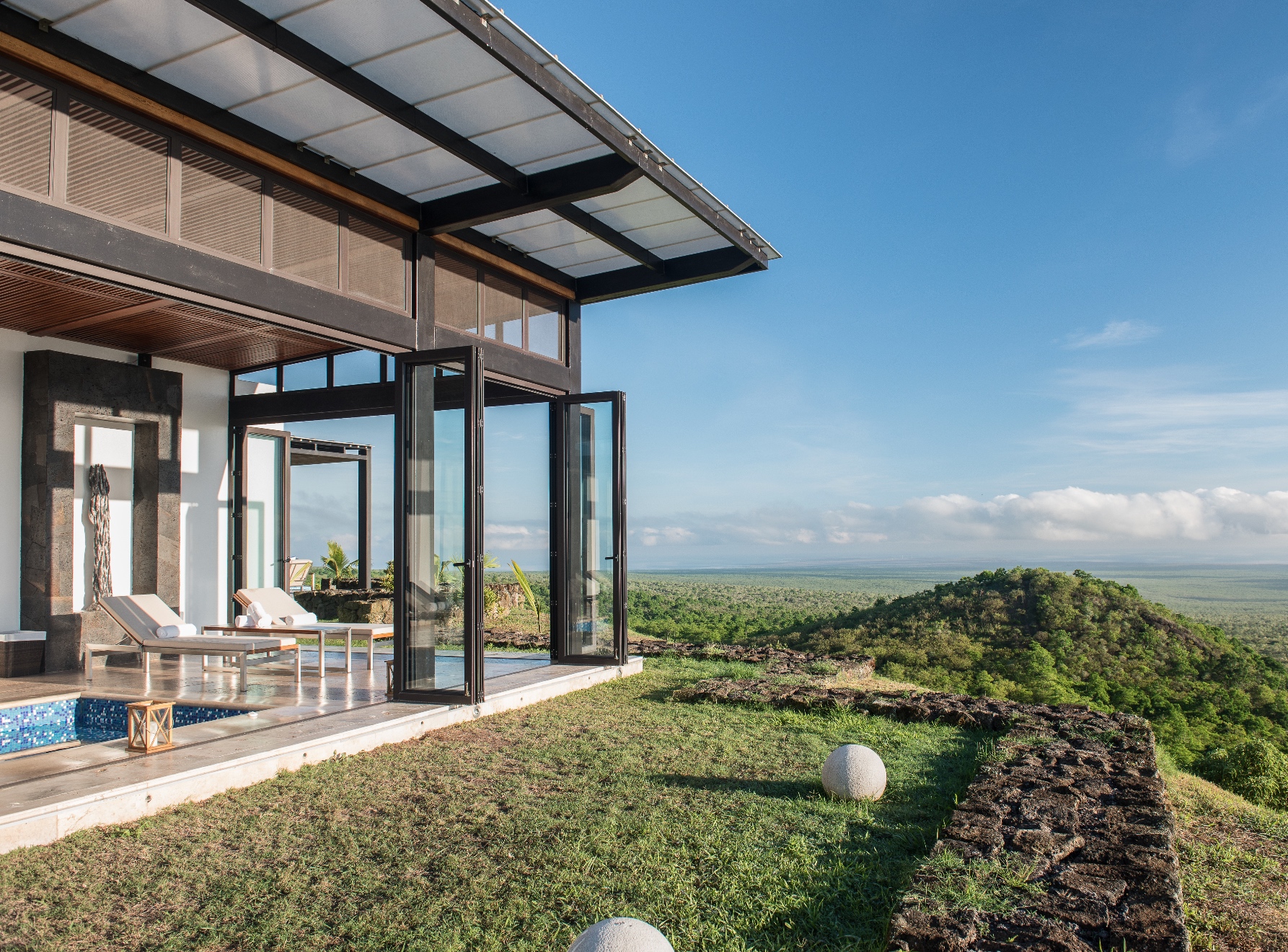 Pikaia Lodge