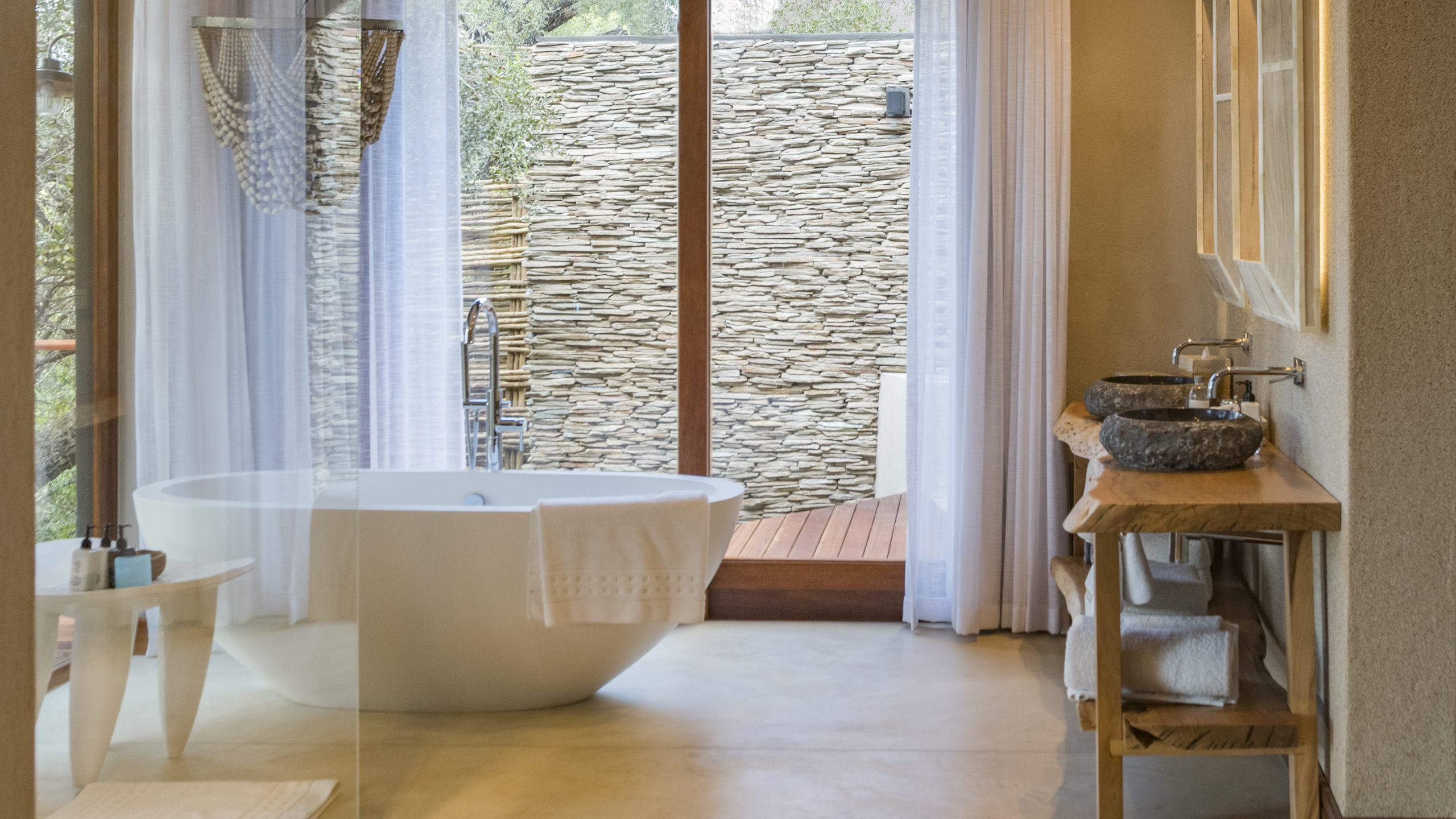 Dulini River Lodge