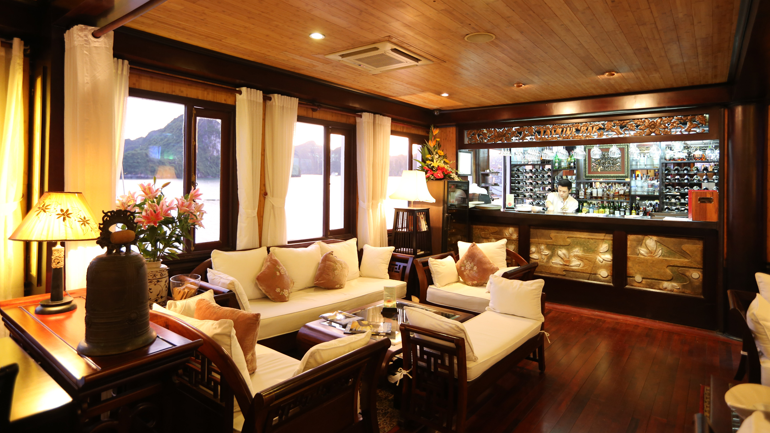 jasmine-bar