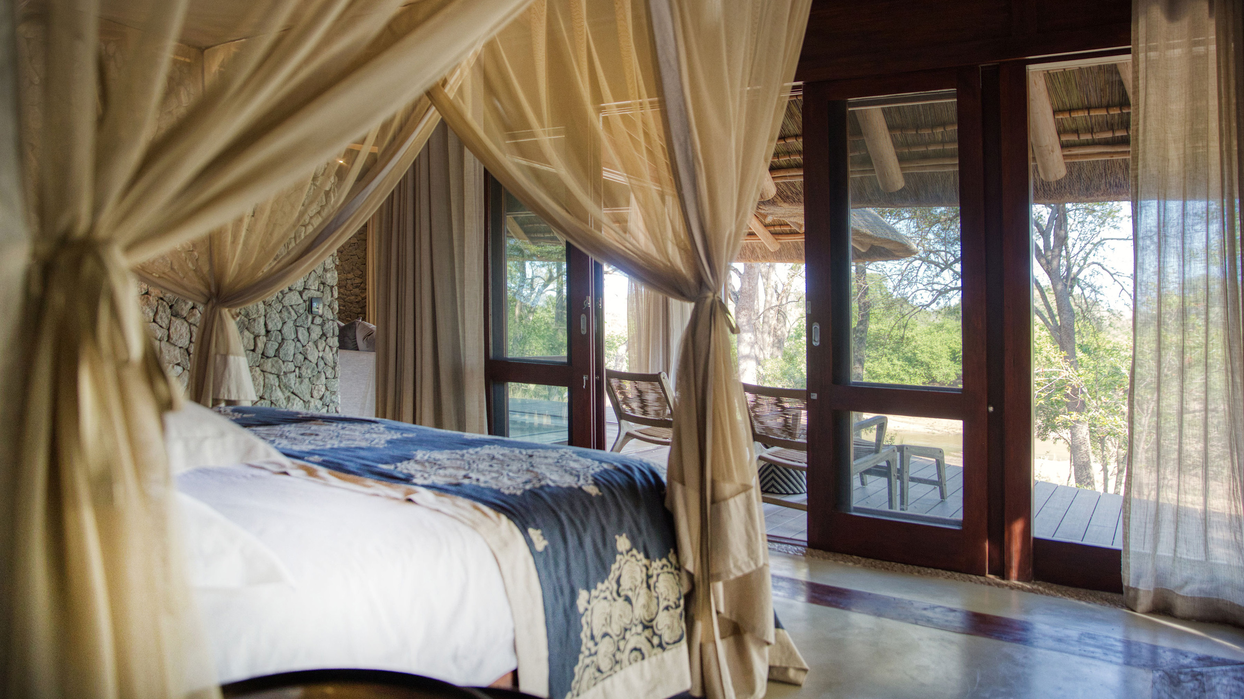 Dulini Leadwood Lodge