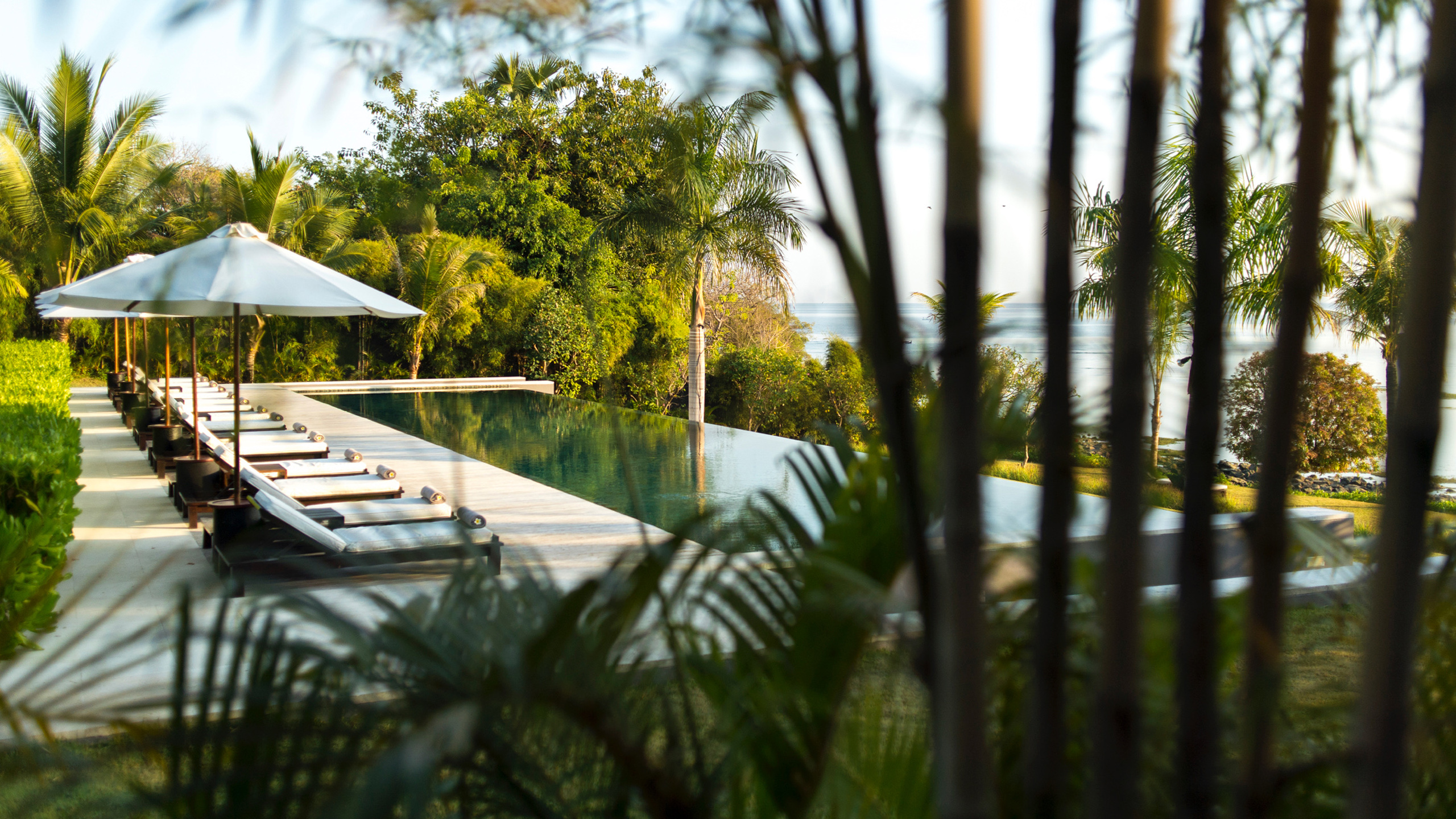 lombok-lodge-pool