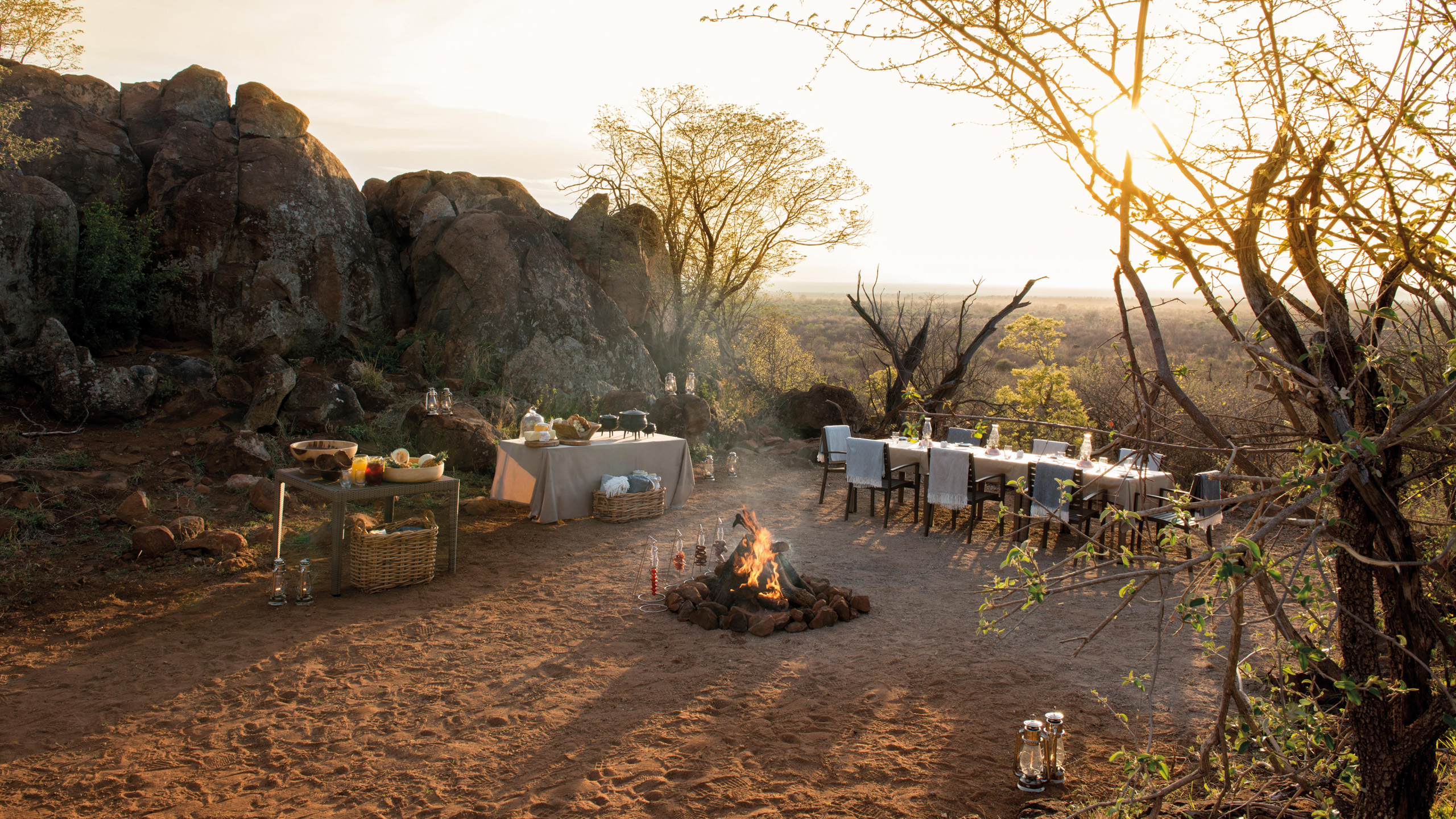 Madikwe Hills Private Game Lodge
