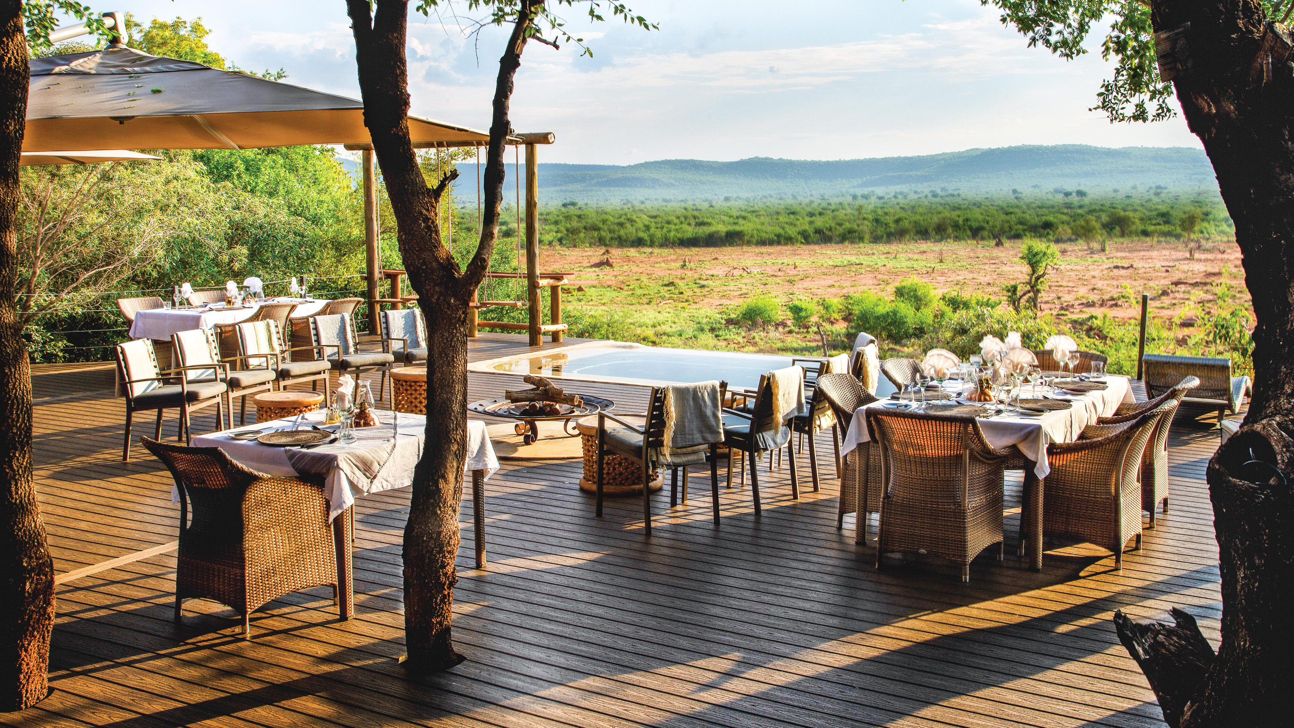 Madikwe Hills Private Game Lodge
