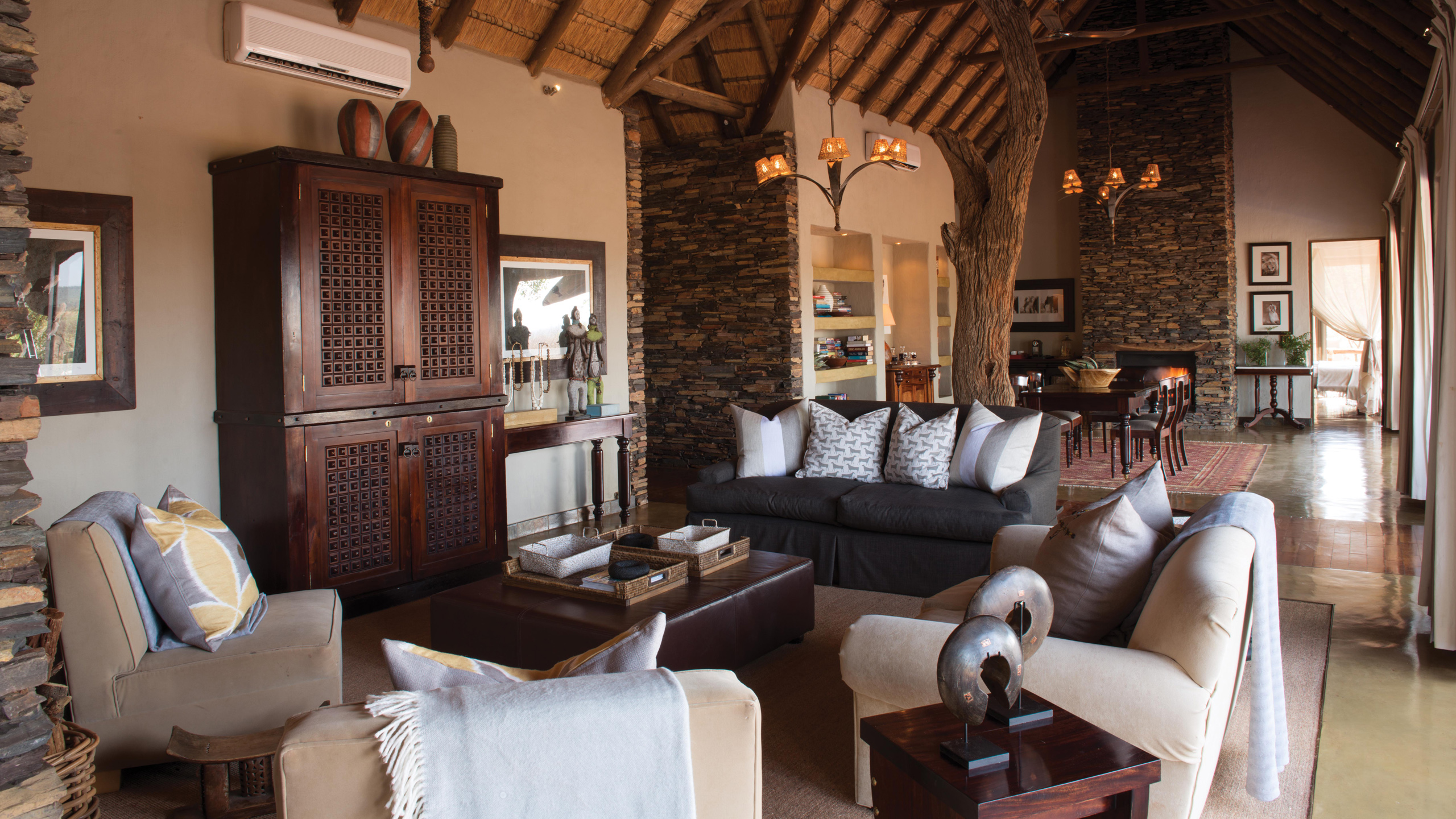 Little Madikwe Hills Private Lodge