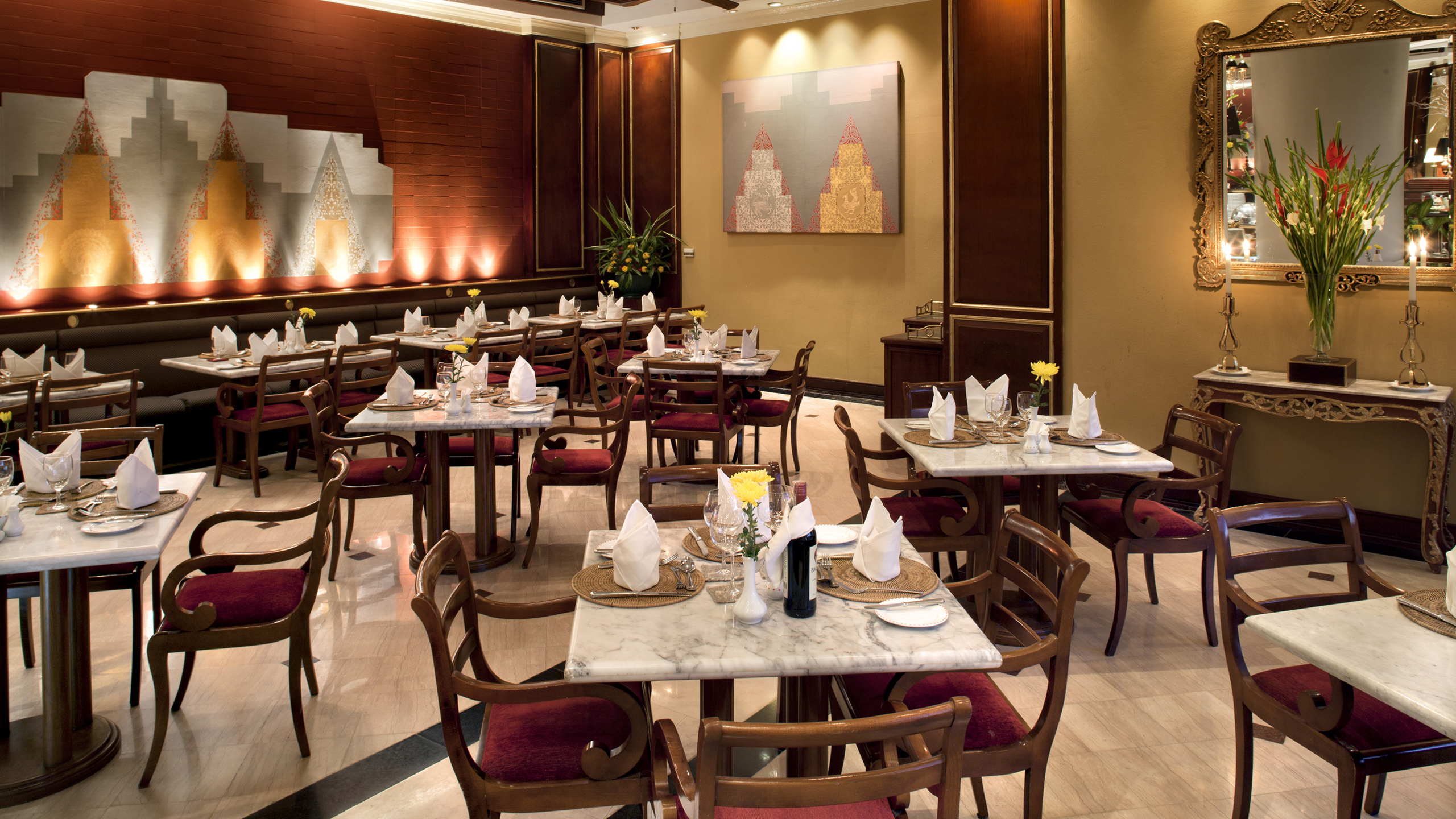 Mercure Mandalay Hill Resort