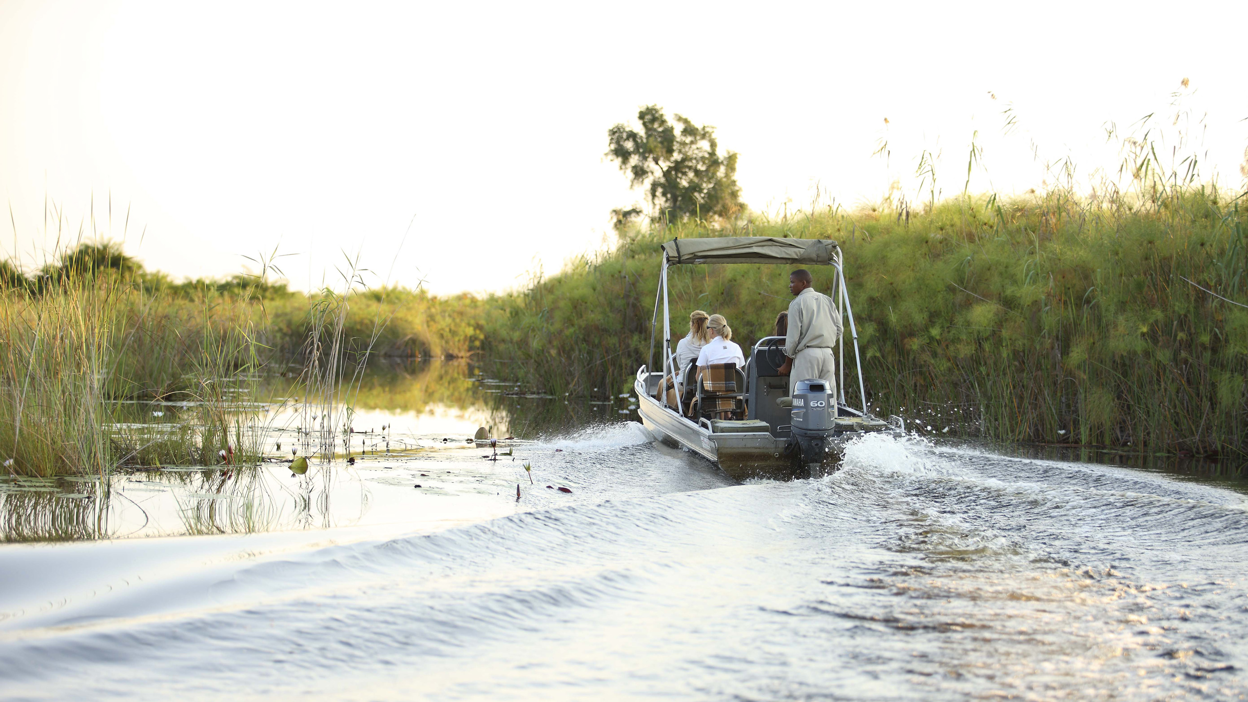 nxabega-lodge-boat-cruise