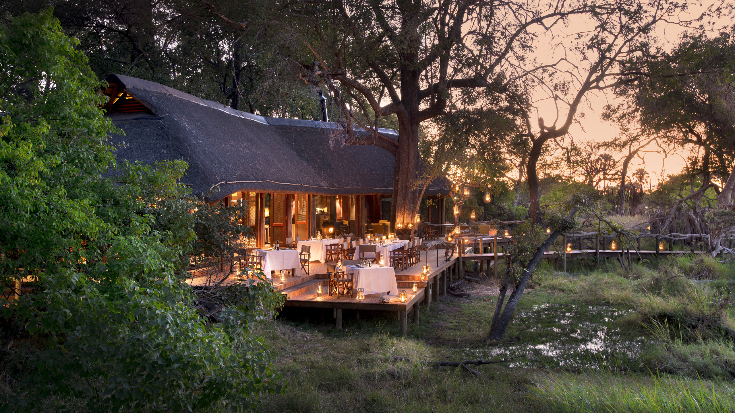 nxabega-lodge-exterior