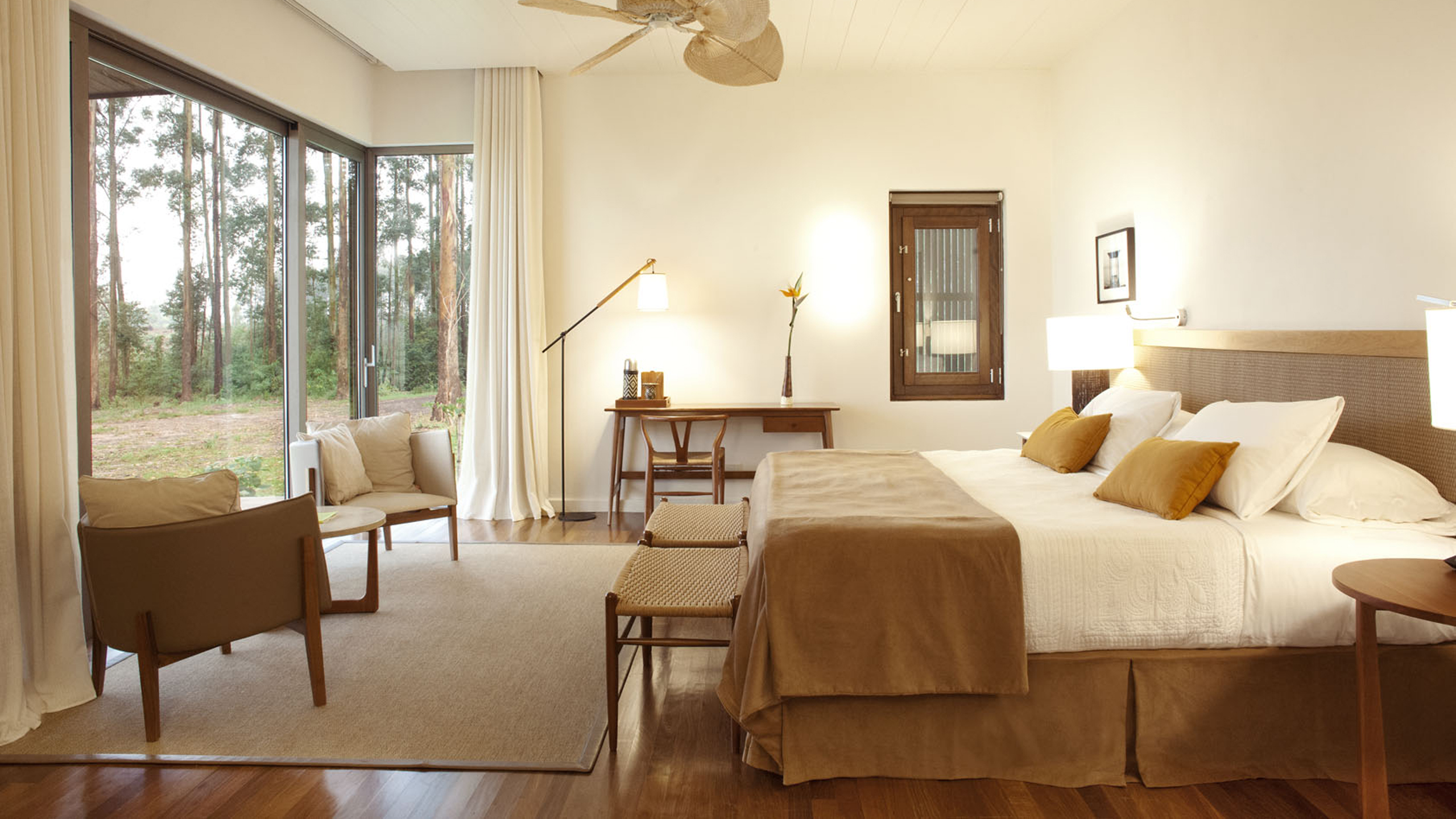 Puerto Valle Hotel de Esteros