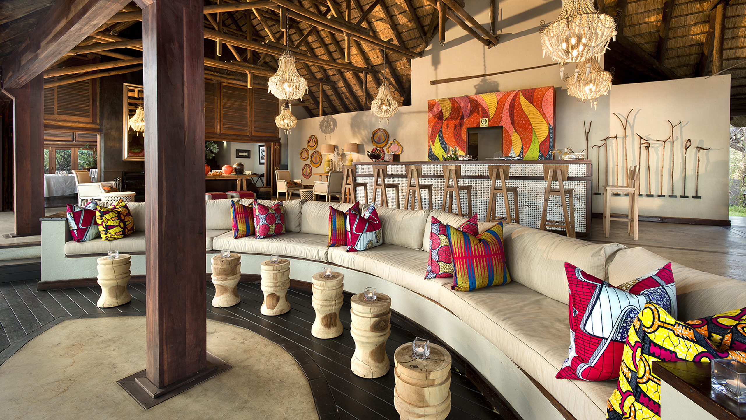 Royal Chundu River Lodge