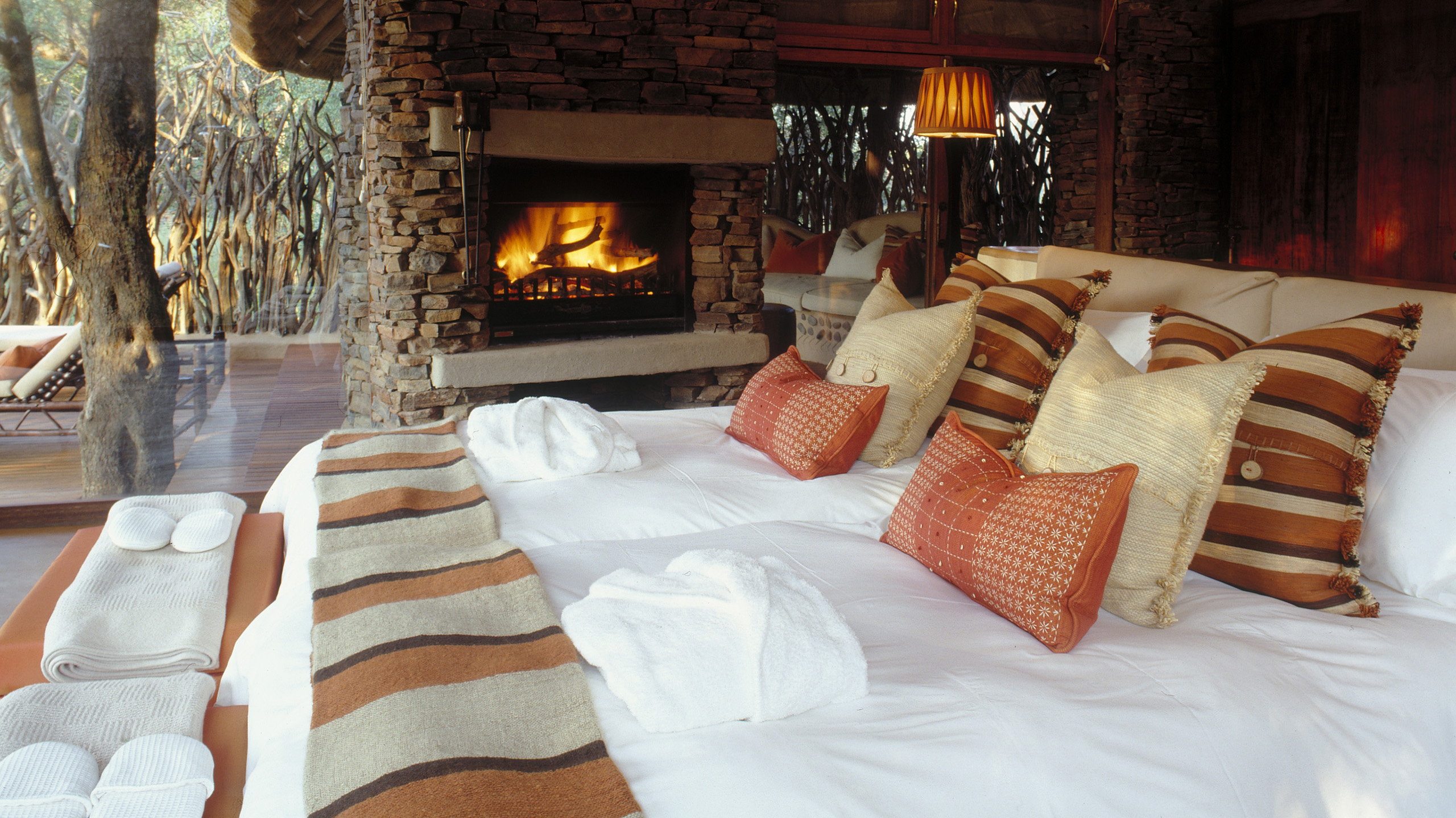 Sanctuary Makanyane Safari Lodge