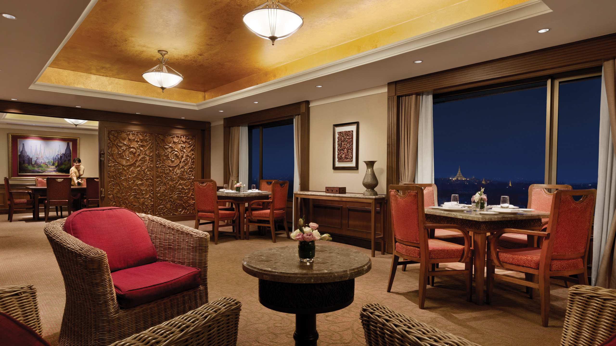 Sule Shangri-La Yangon