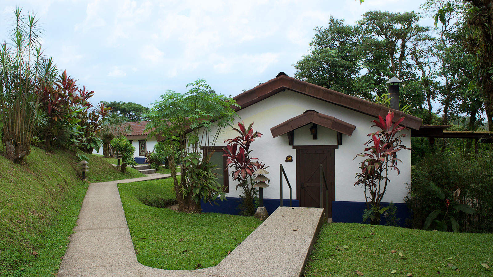 Villa Blanca Cloud Forest Hotel