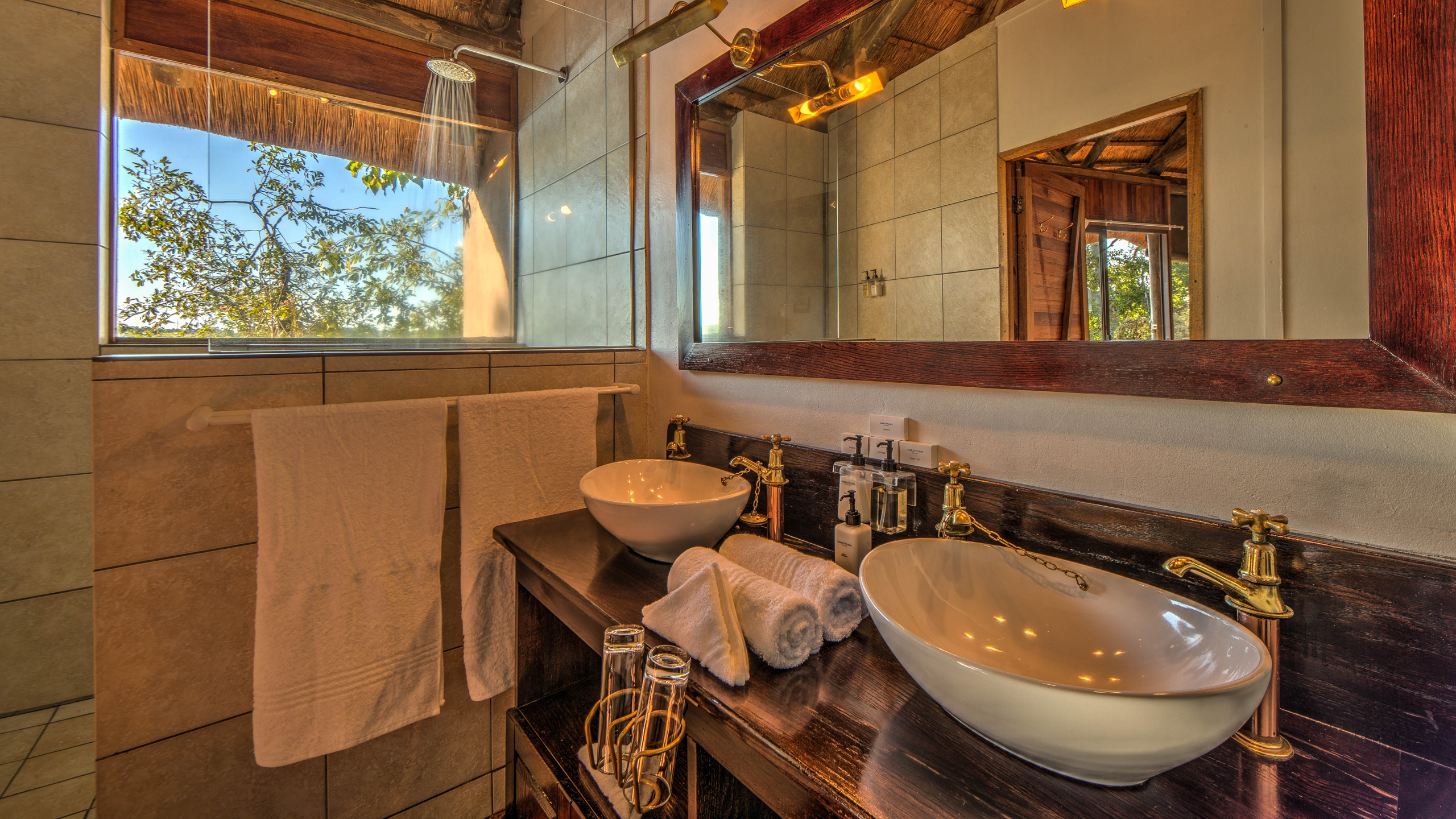 Xugana Island Lodge
