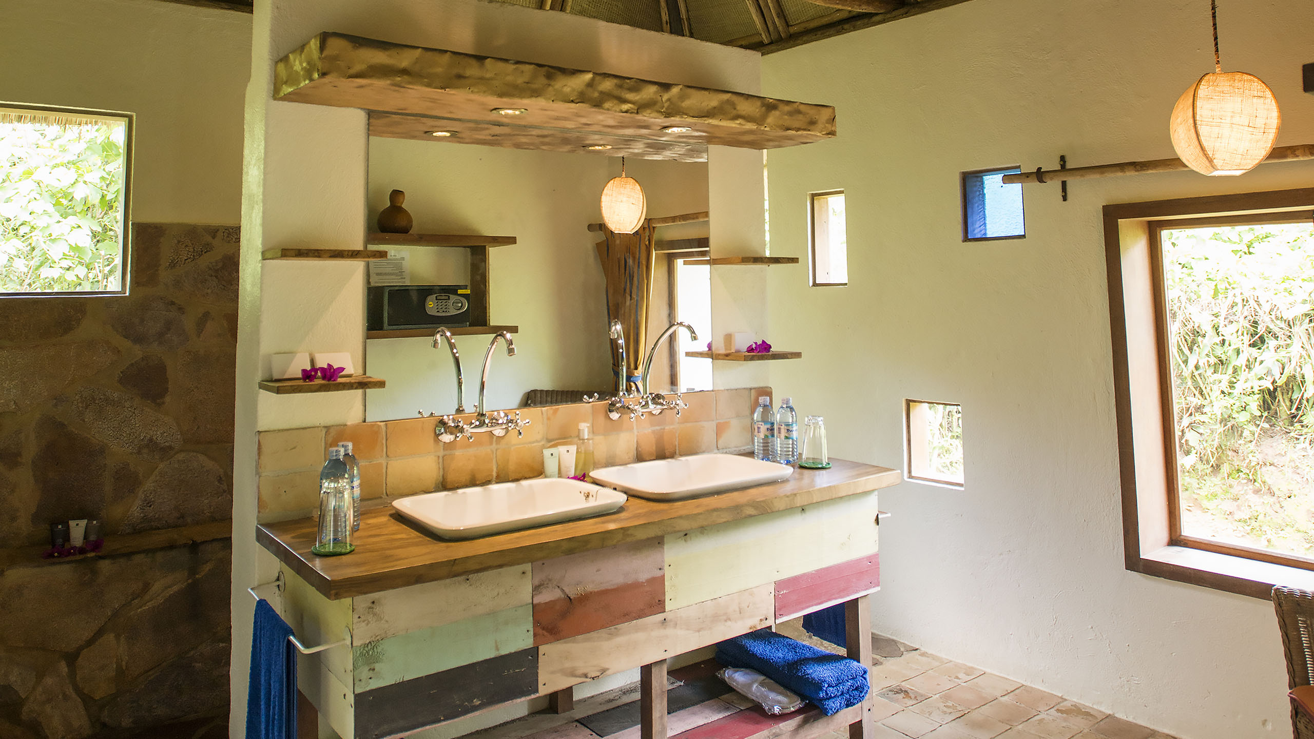 Bwindi Lodge