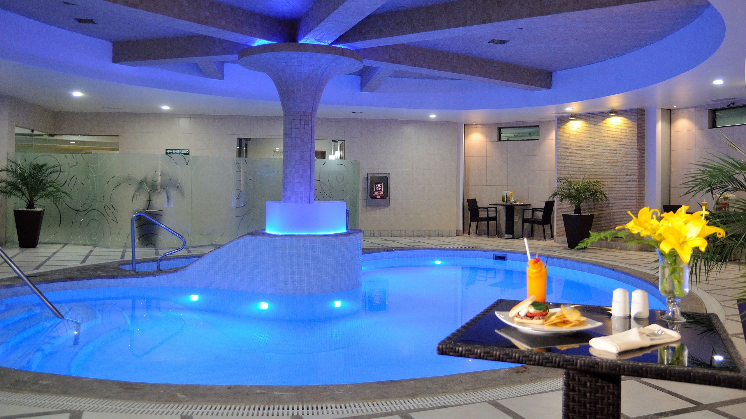 Camino Real Suites