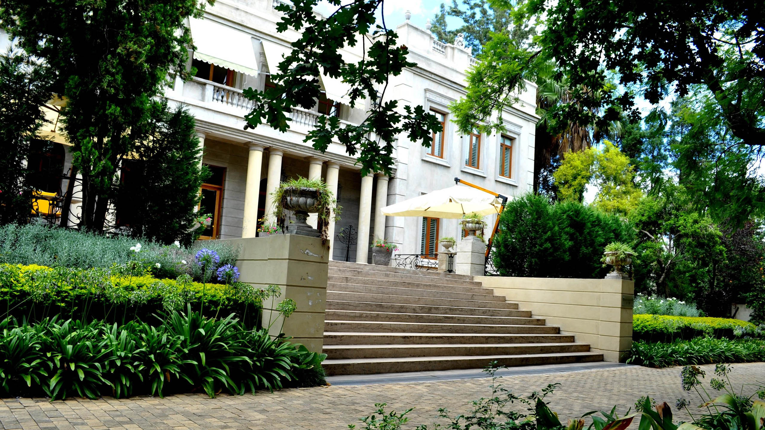 Fairlawns Boutique Hotel and Spa