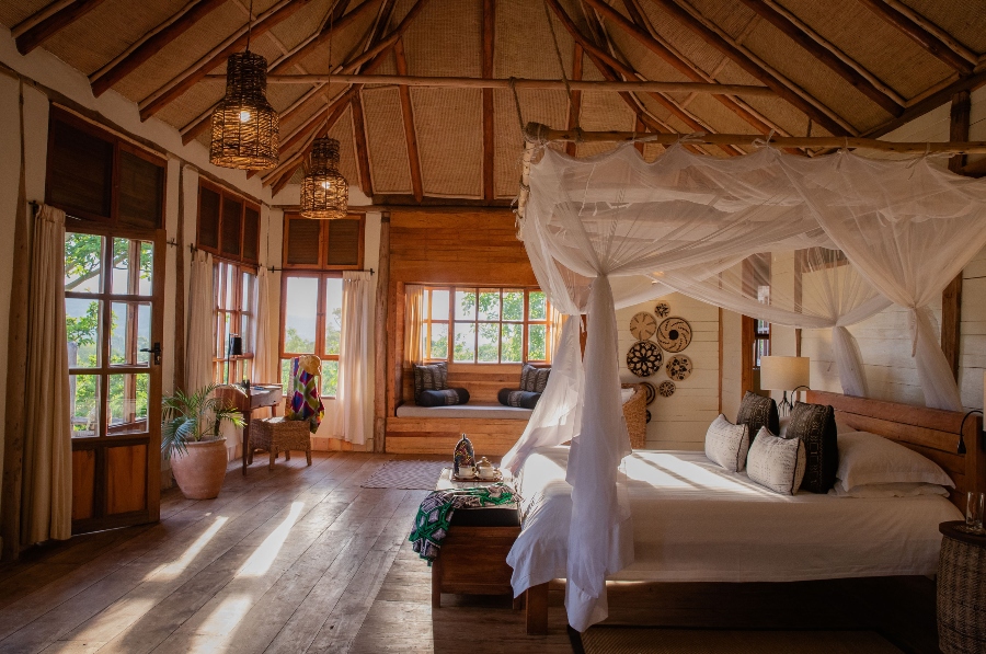 Kyambura Gorge Lodge
