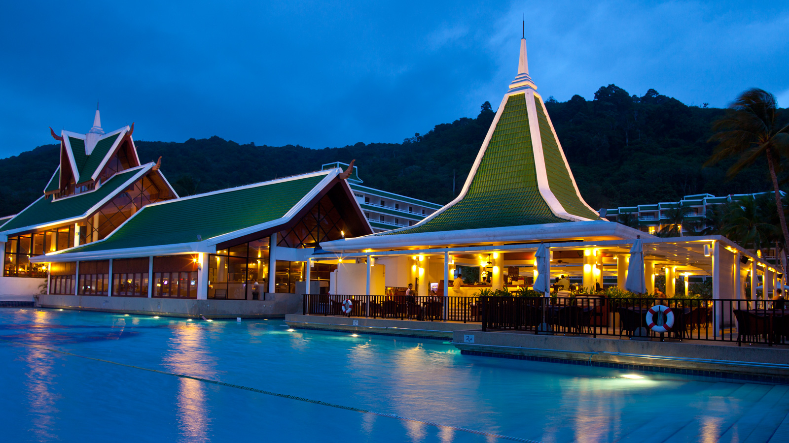 Le Méridien Phuket Beach Resort