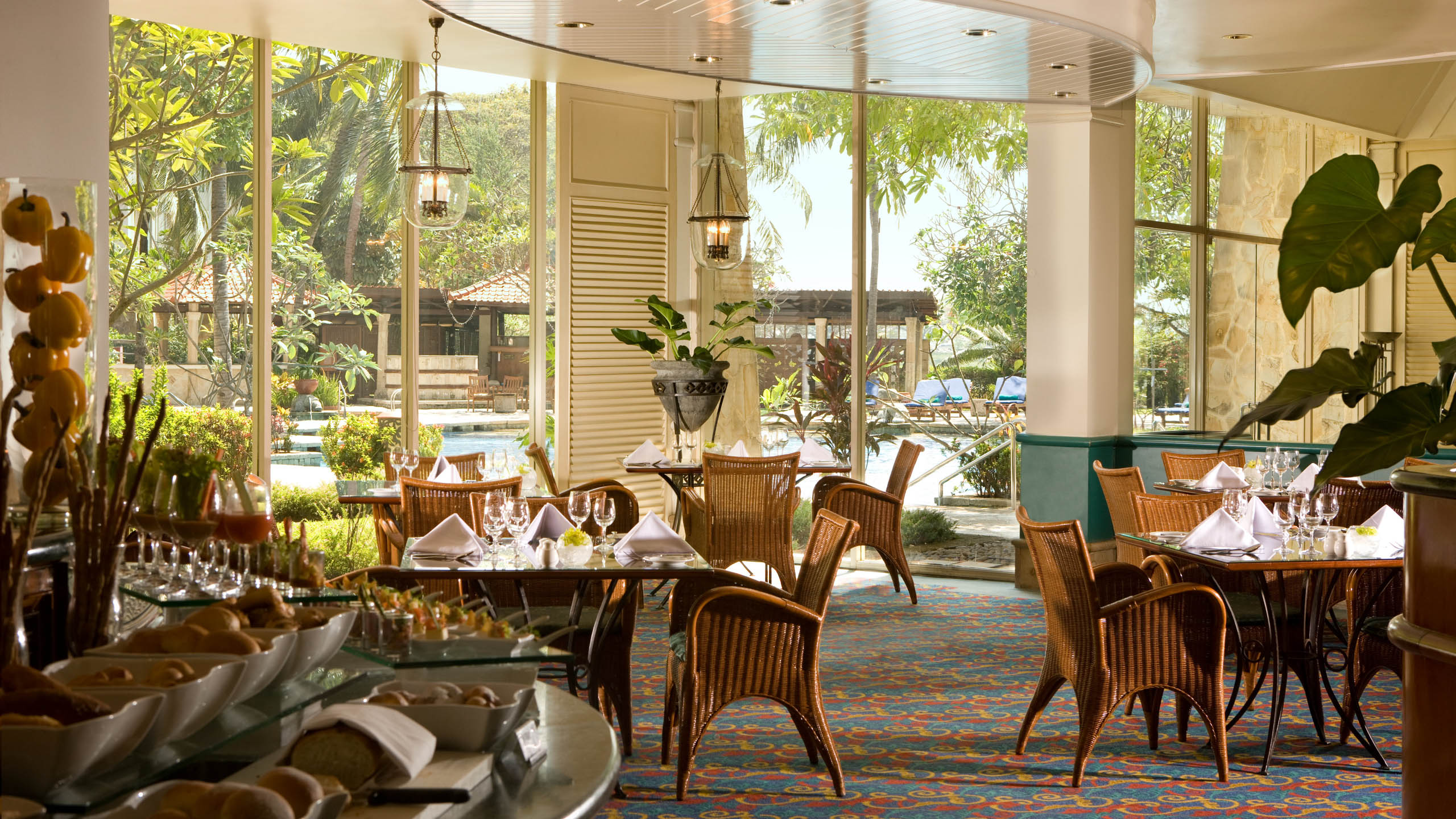 Bandara International Hotel
