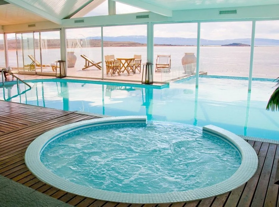 Xelena Hotel & Suites