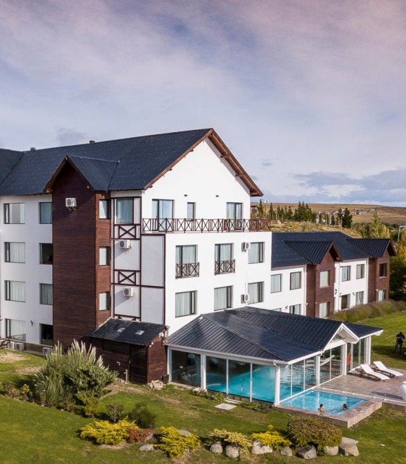 Xelena Hotel & Suites