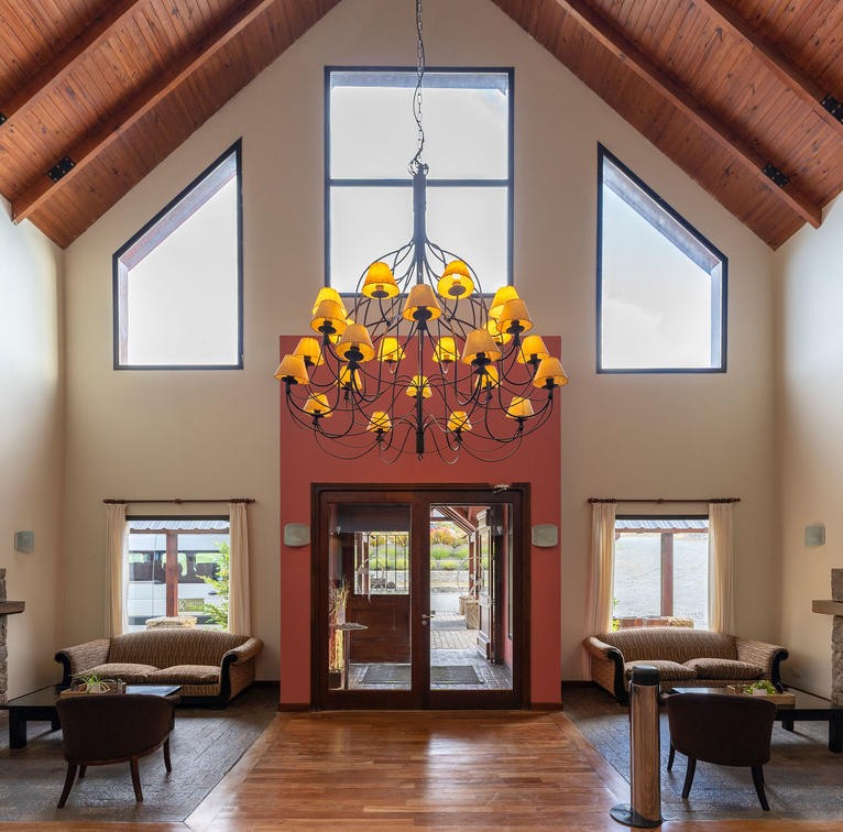 Xelena Hotel & Suites