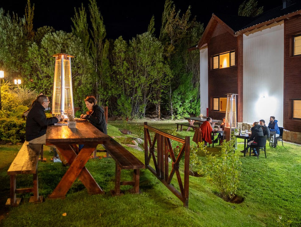 Xelena Hotel & Suites