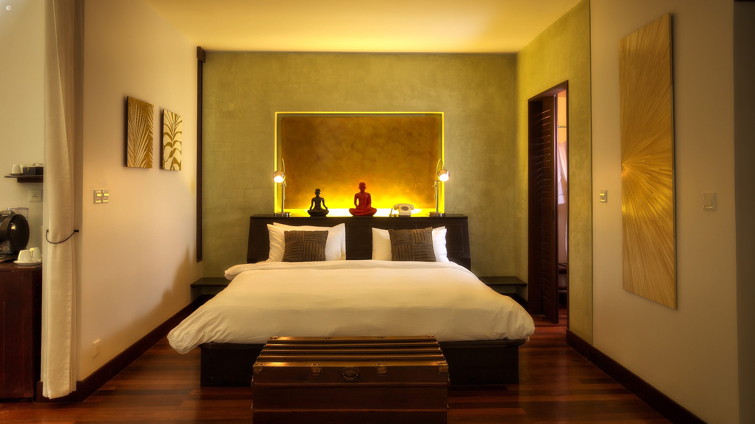 Heritage Suites