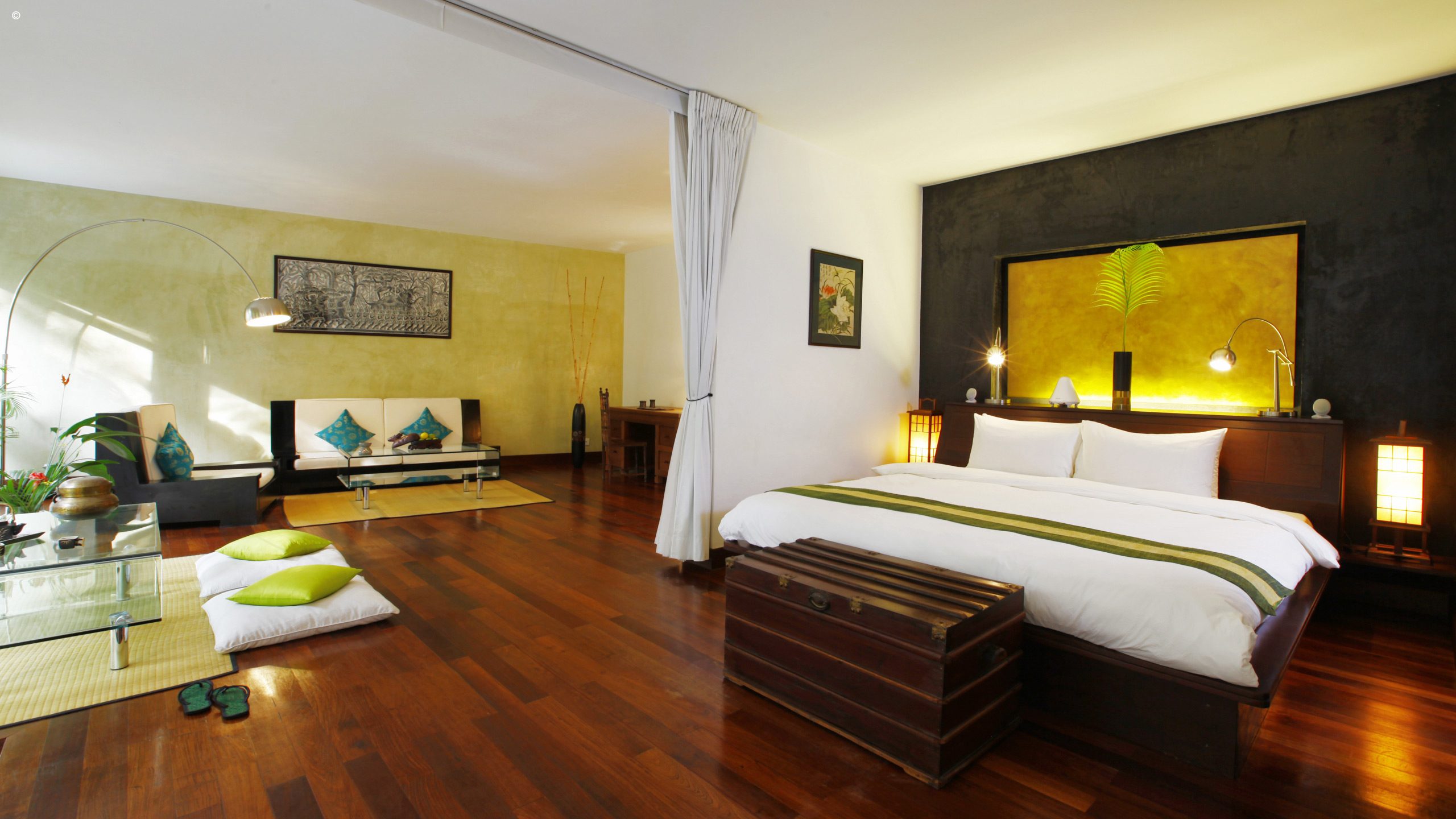 Heritage Suites