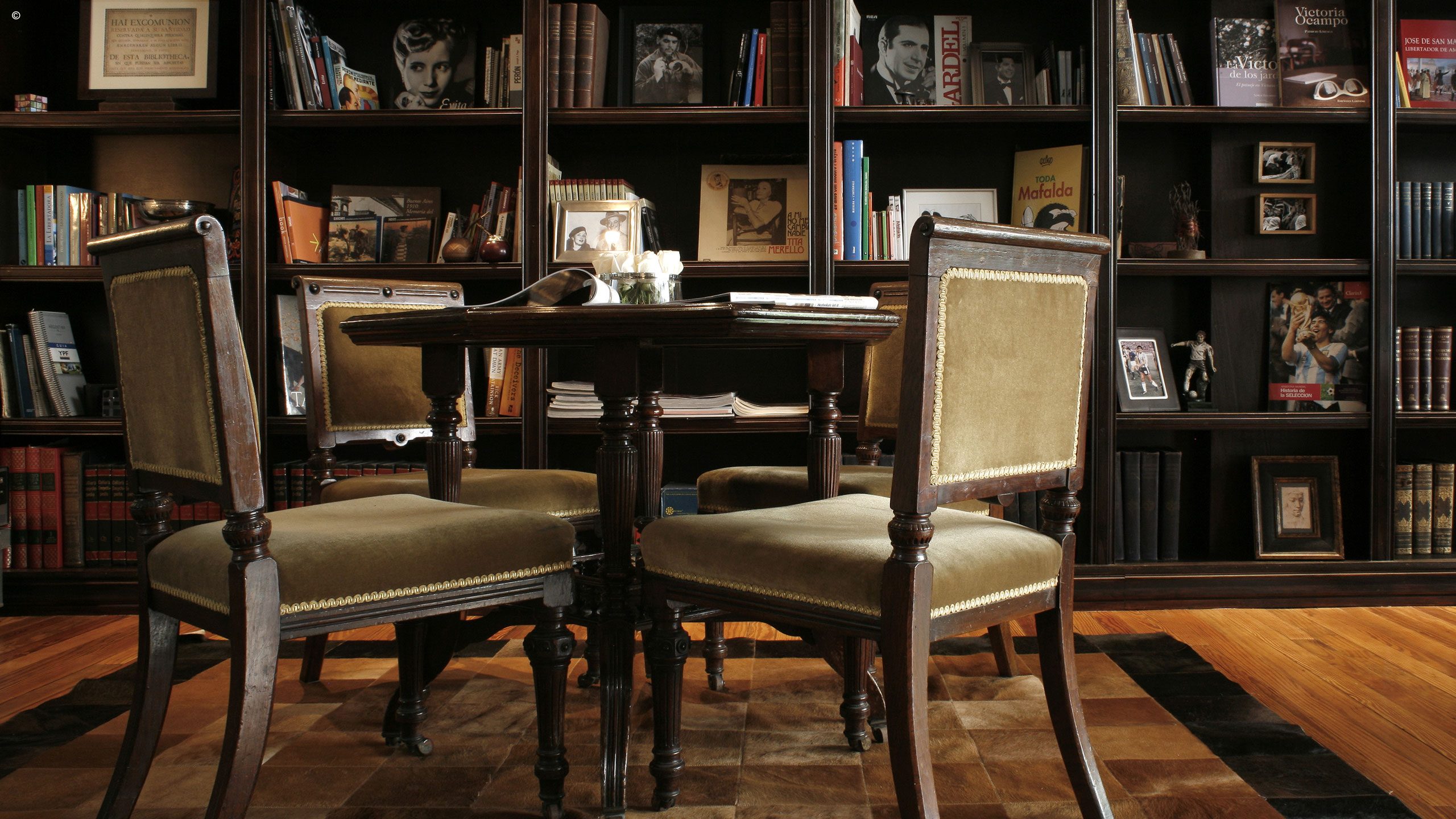 Library interior, Legado Mitico, Buenos Aires, Argentina