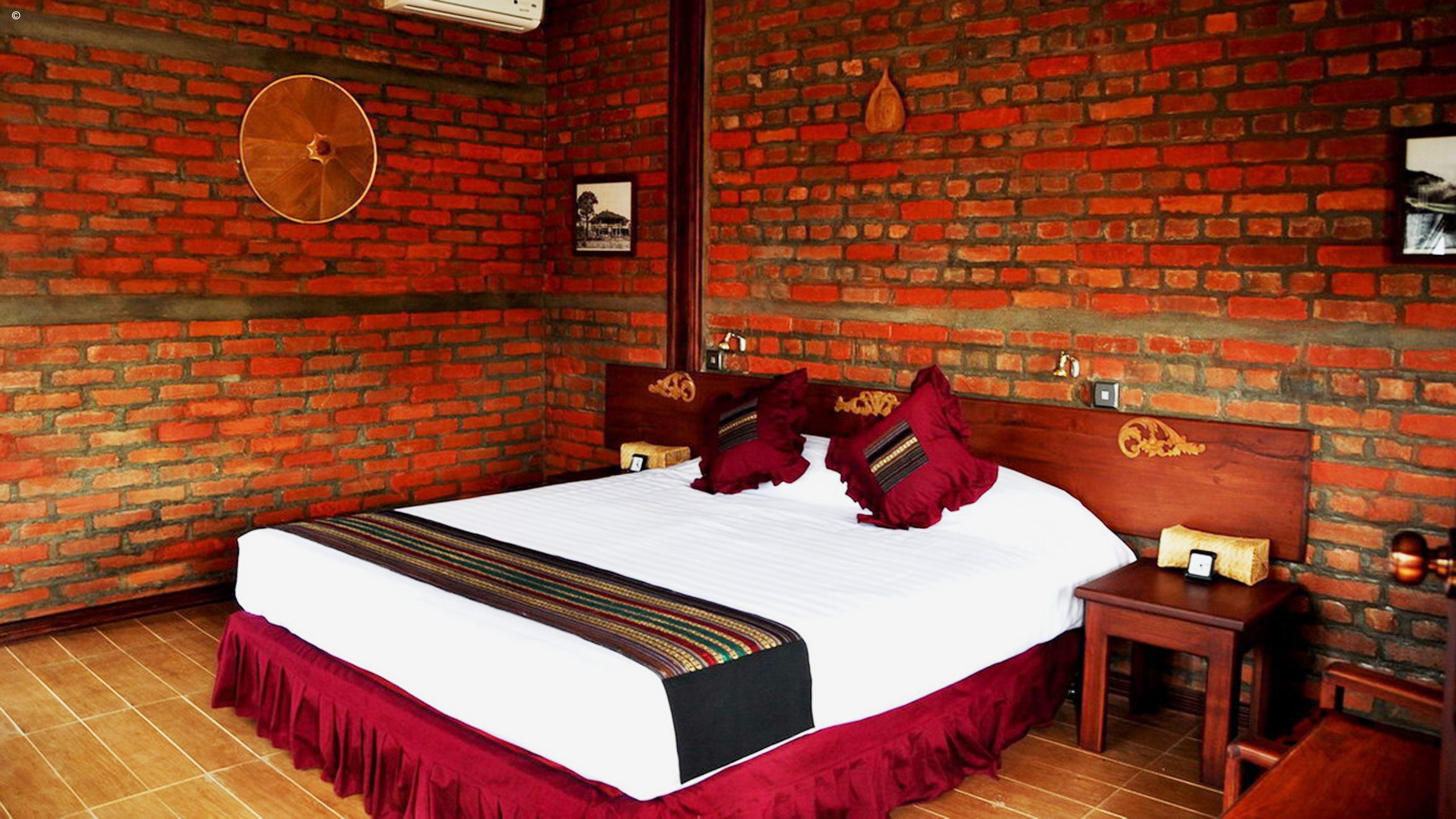 Riverside at Hsipaw Resort