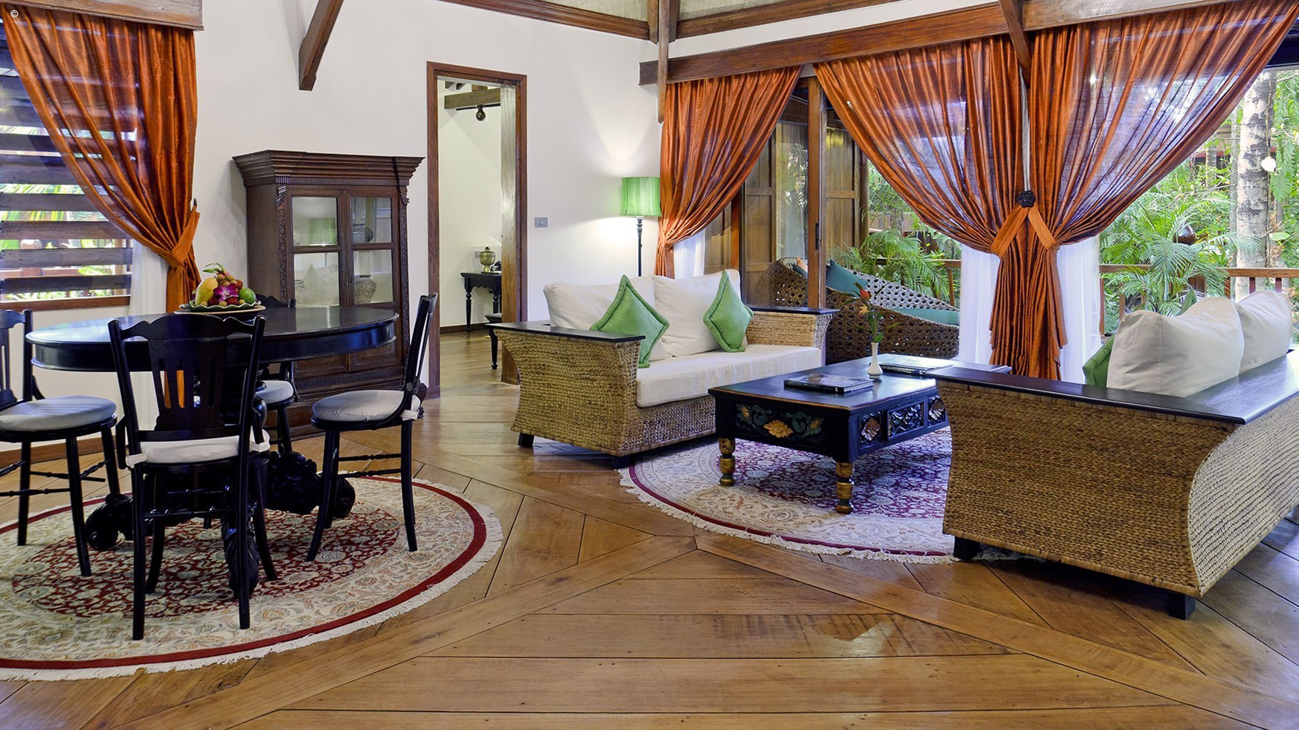 Angkor Village Hotel