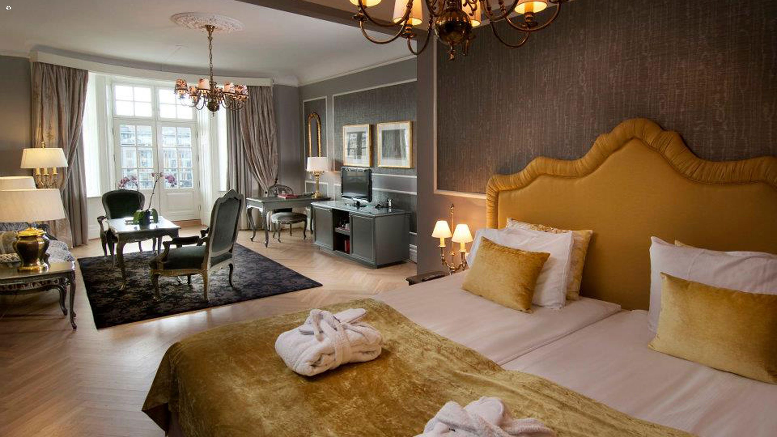 Grand Hotel