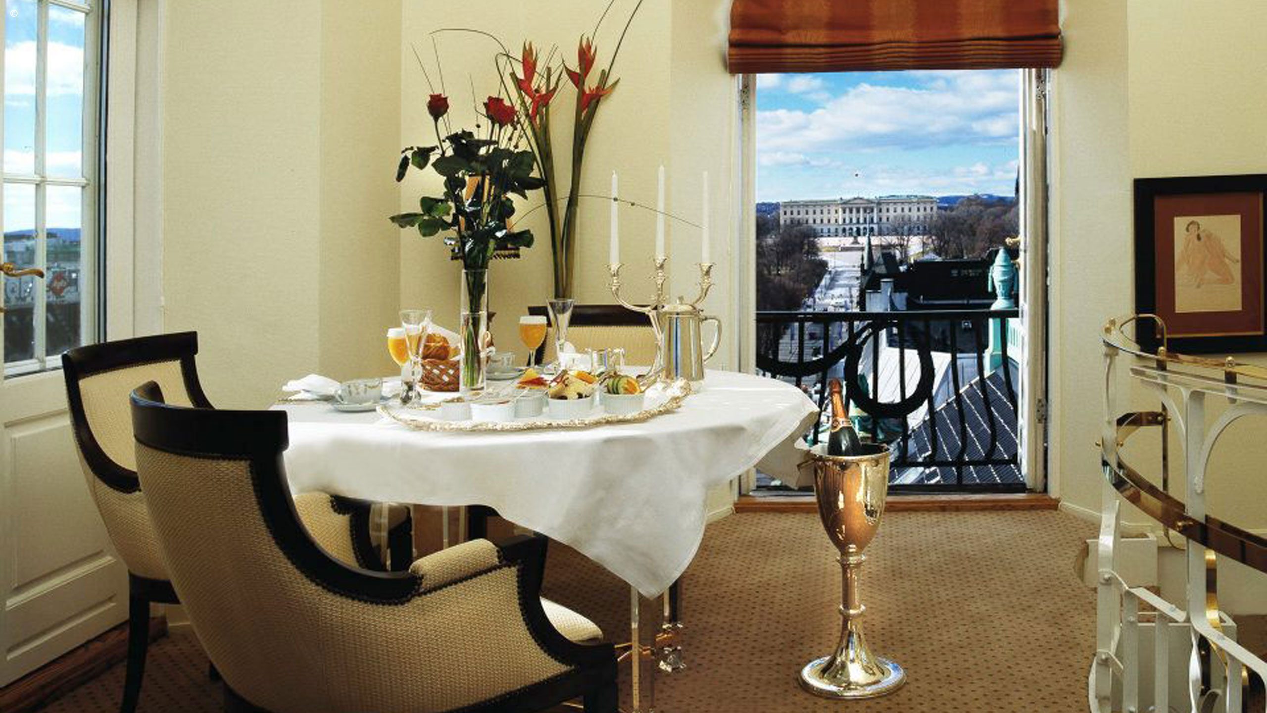 Grand Hotel