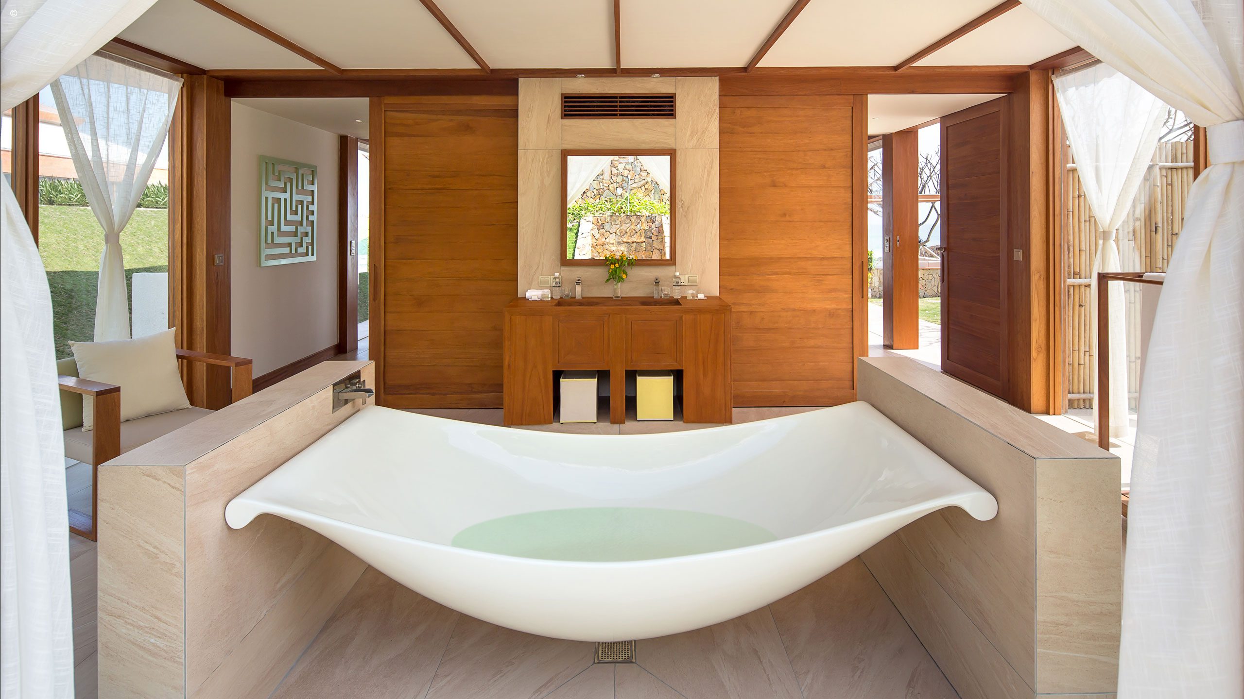 Fusion Resort Cam Ranh