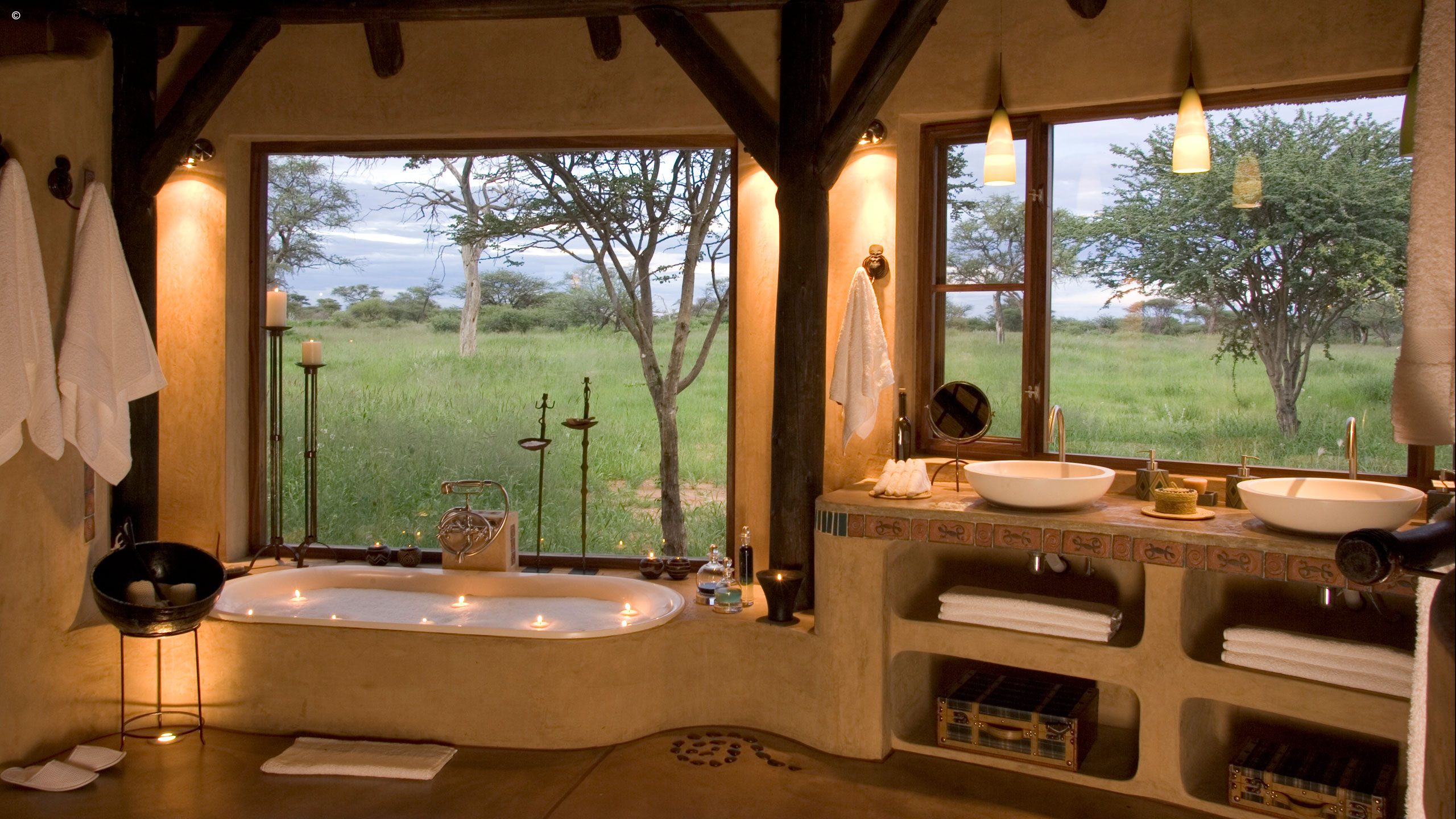 Okonjima Grand African Villa