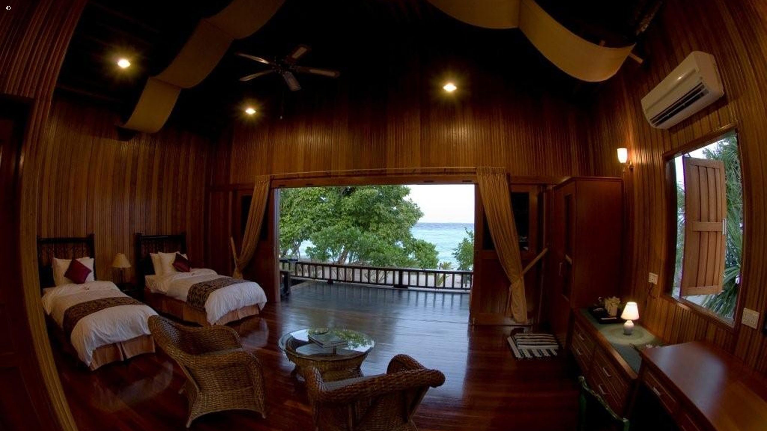 Pom Pom Resort