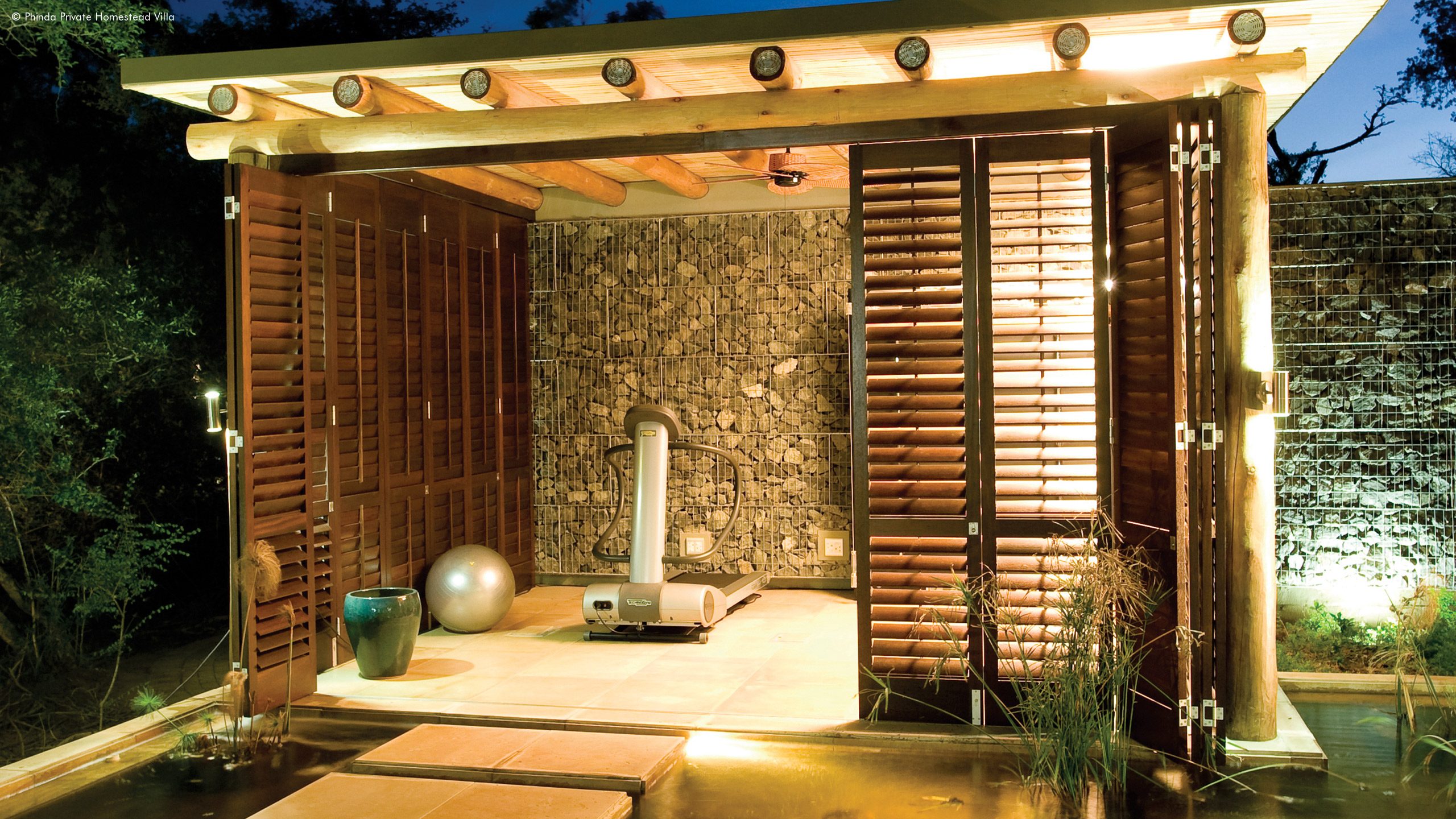 Private Homestead Villa