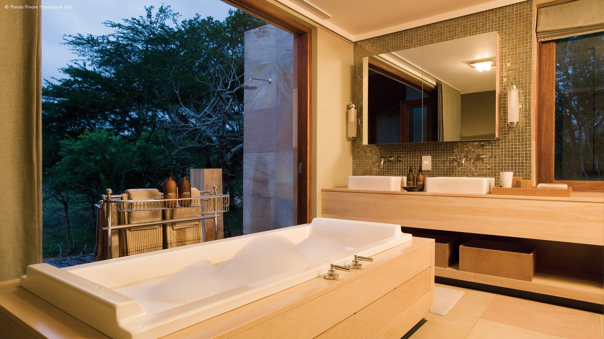 Private Homestead Villa