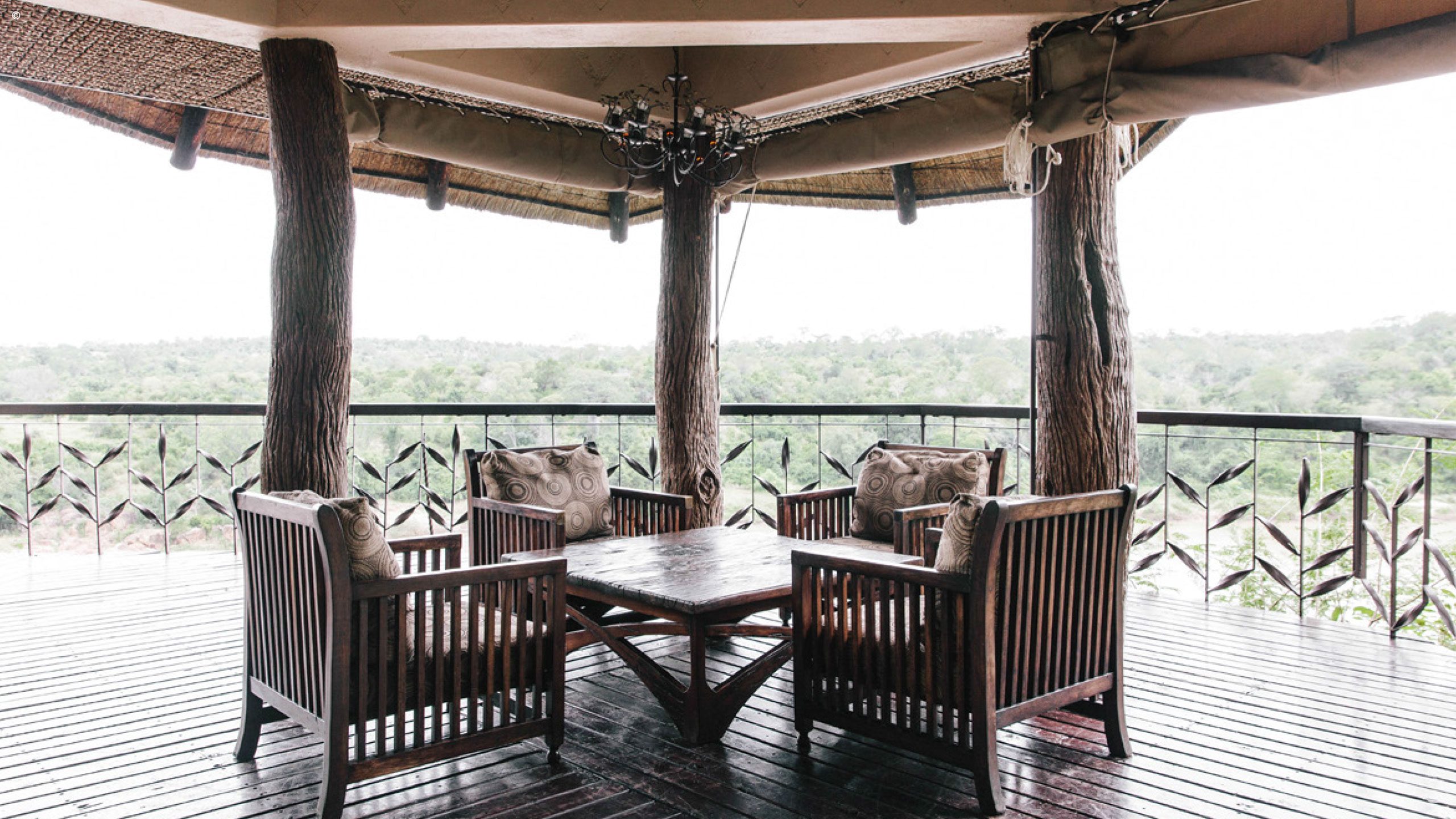 Chilo Gorge Safari Lodge