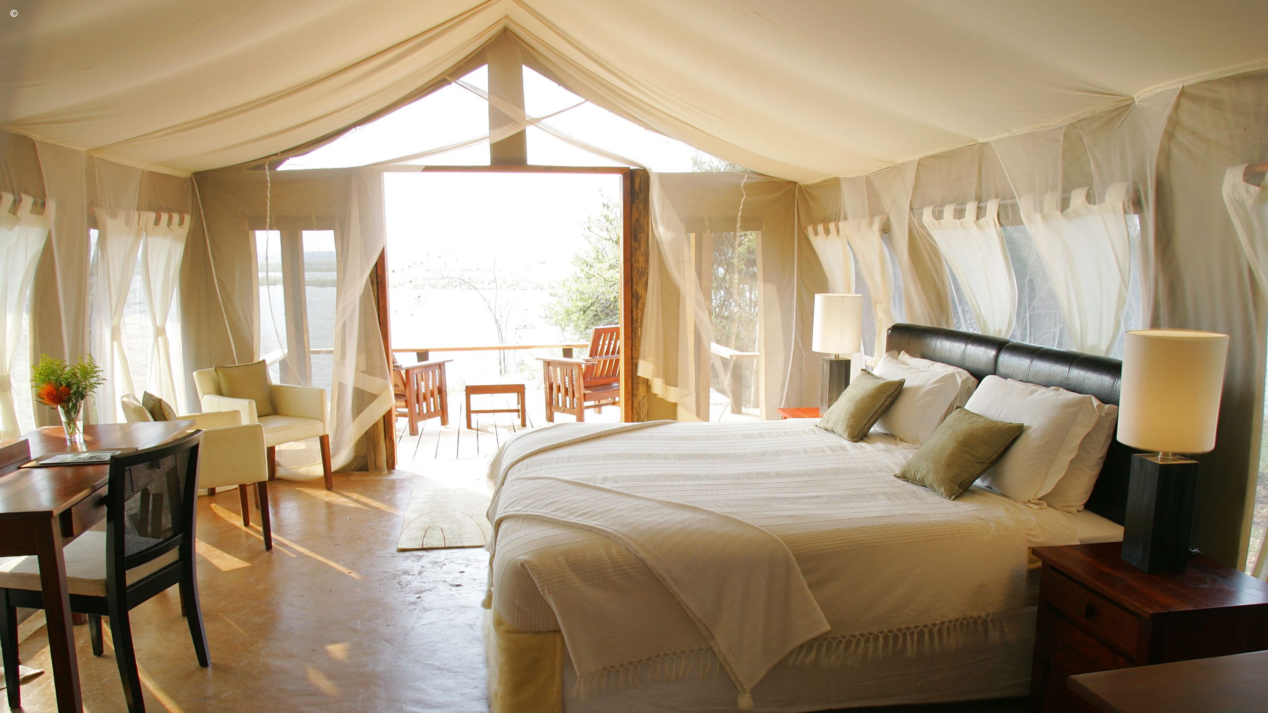 Royal Zambezi Lodge