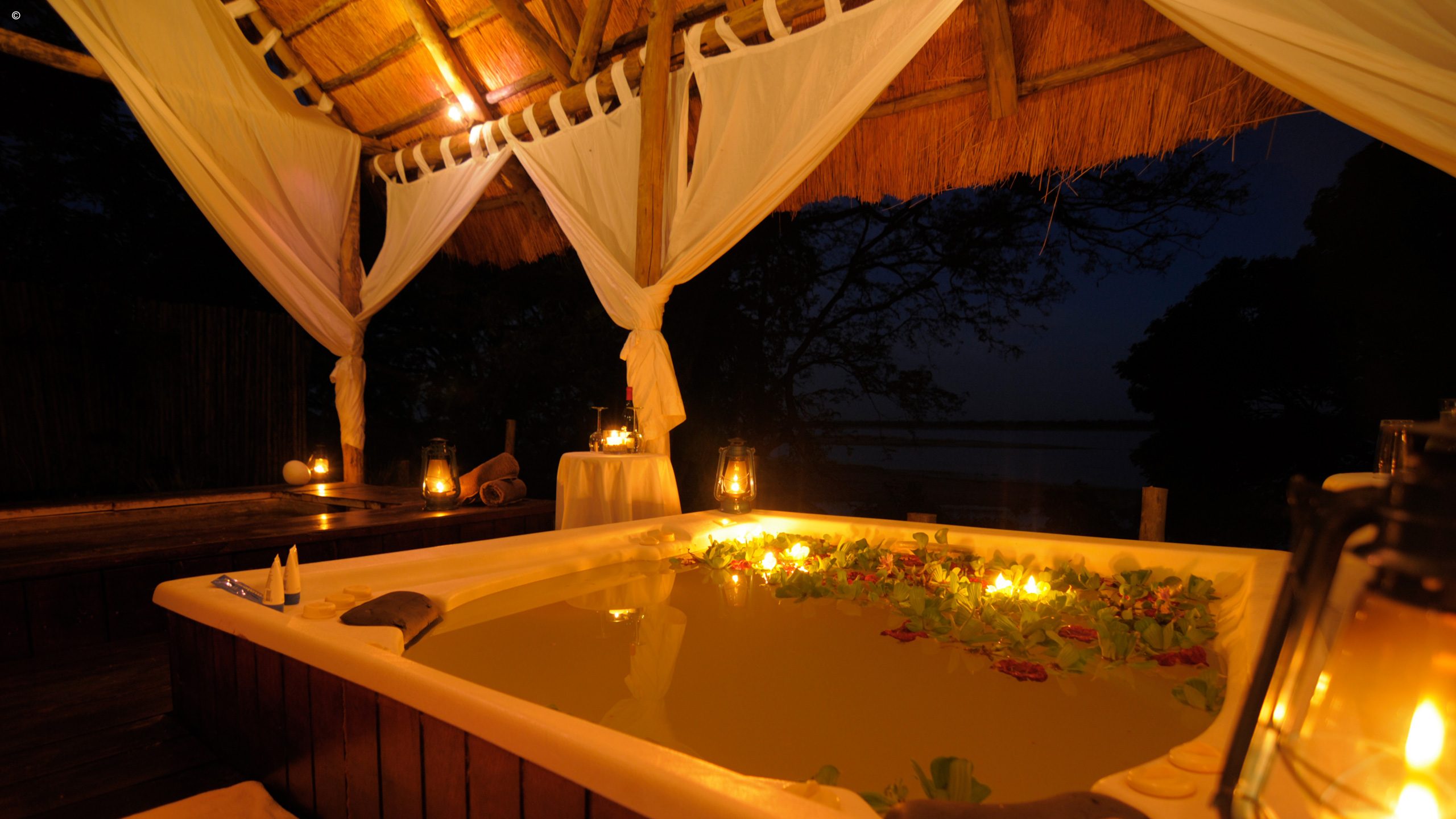 Royal Zambezi Lodge