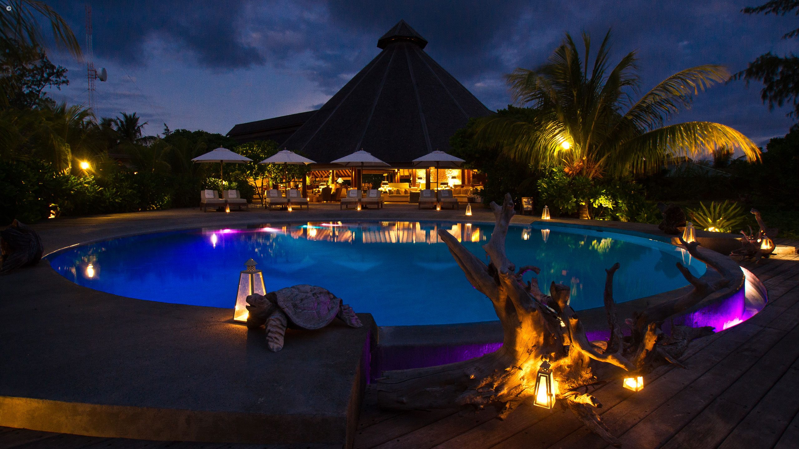 Denis Island Hotel