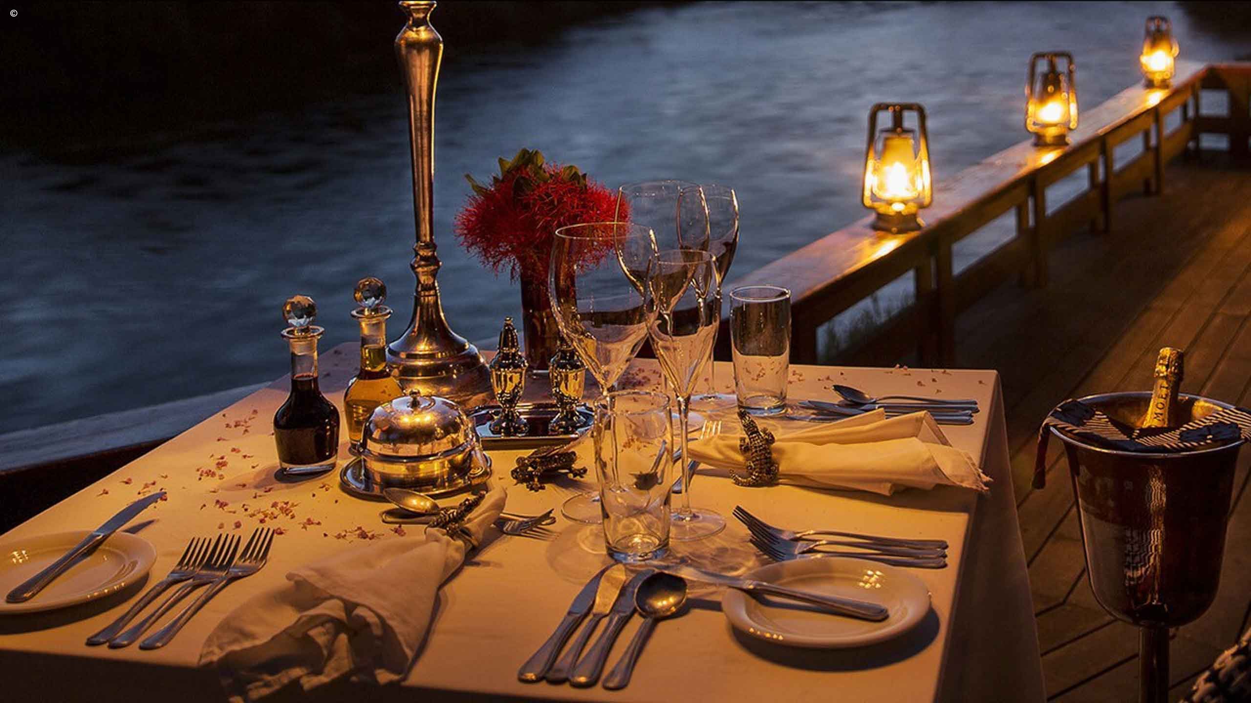 Royal Chundu Island Lodge