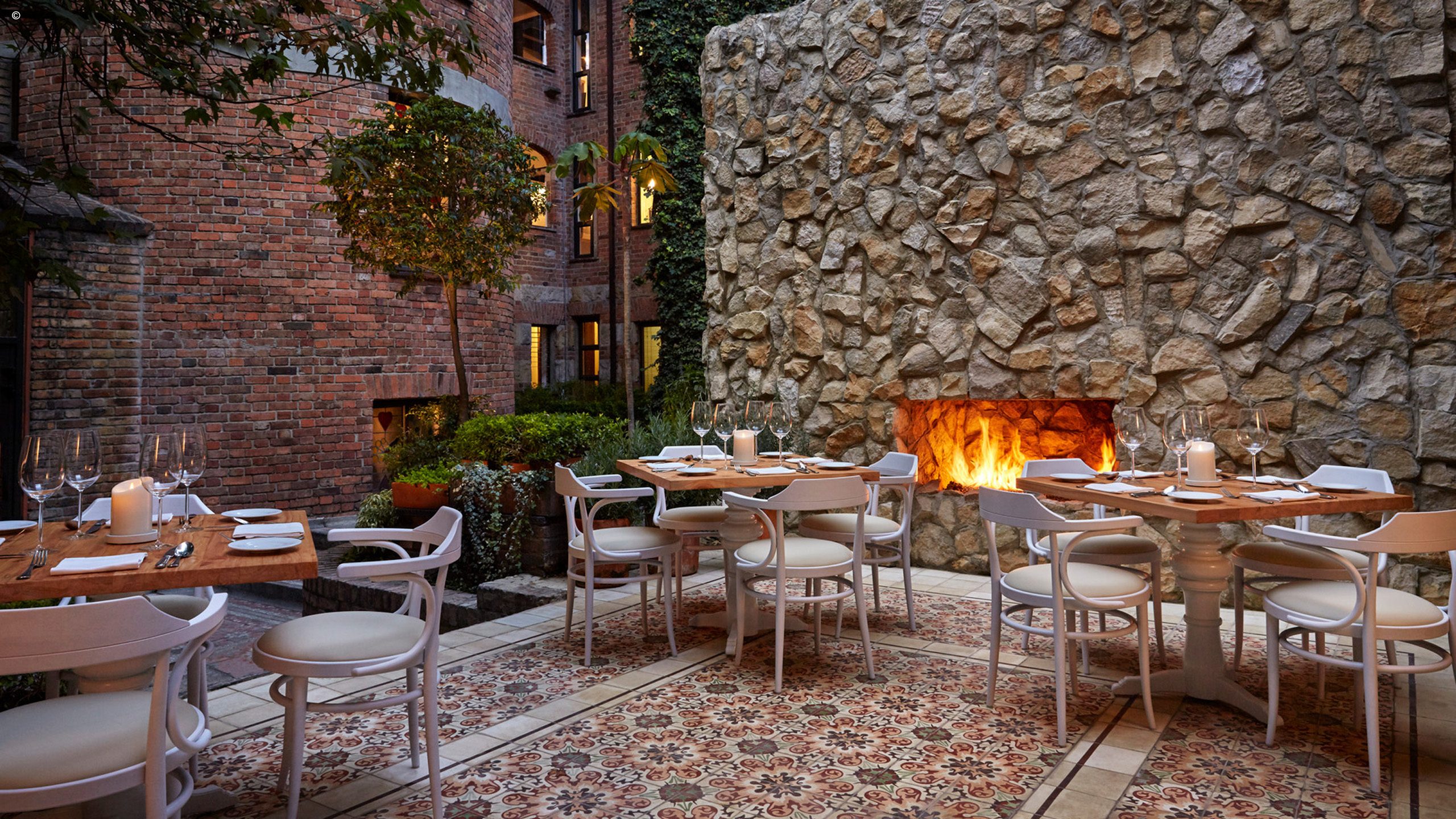 Four Seasons Casa Medina