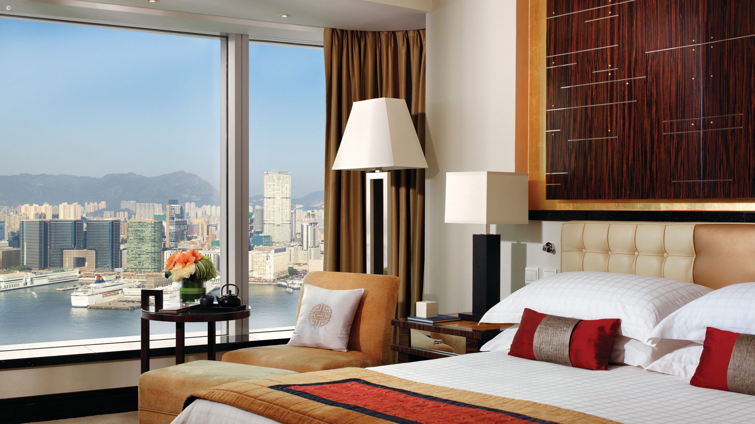 Four Seasons Hong Kong